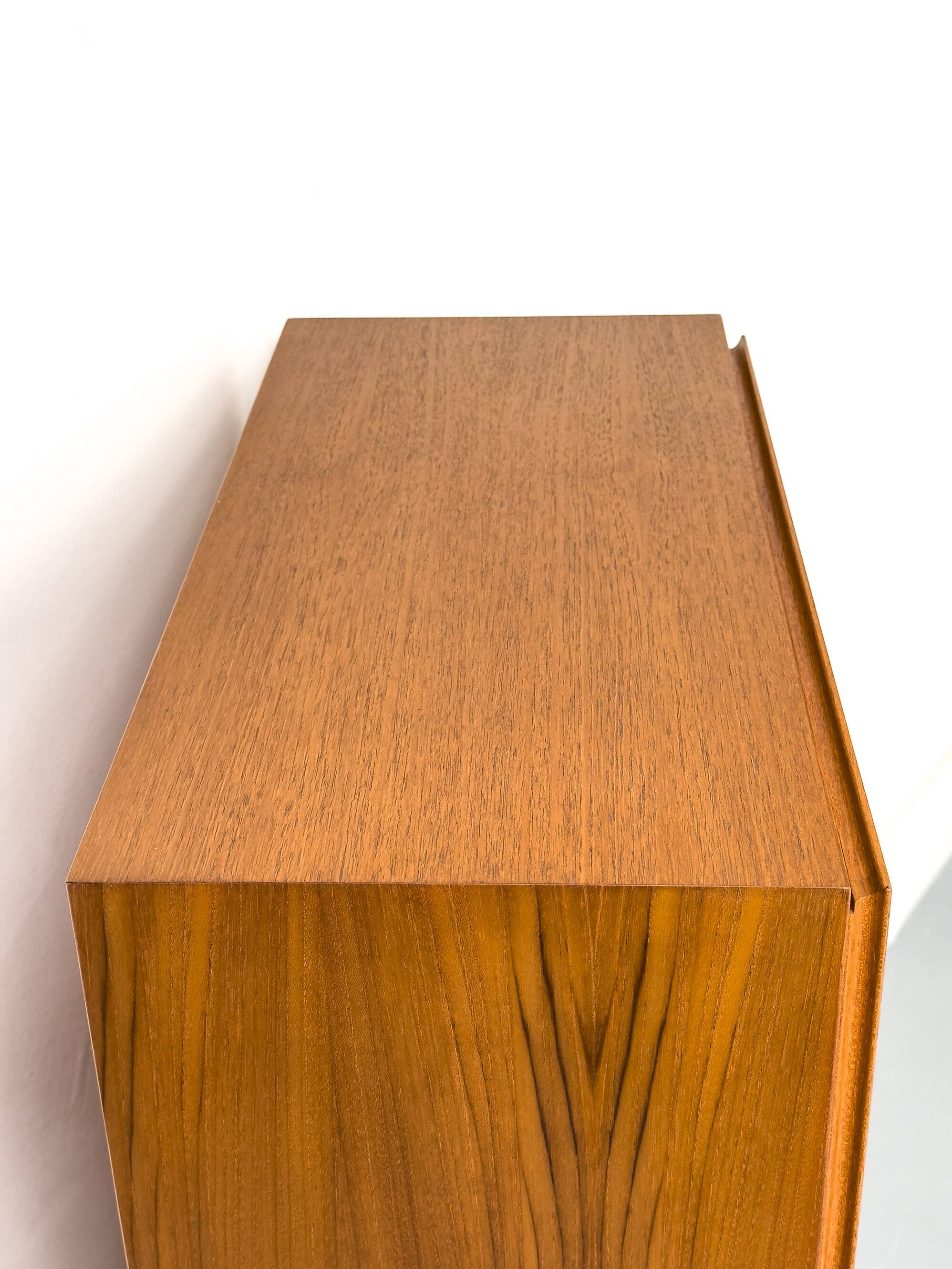 Teak cabinet from Omann Jun, 1960s