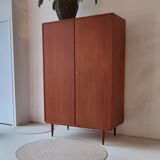 Armoire du milieu du siècle