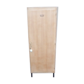 Boarding locker room cabinet