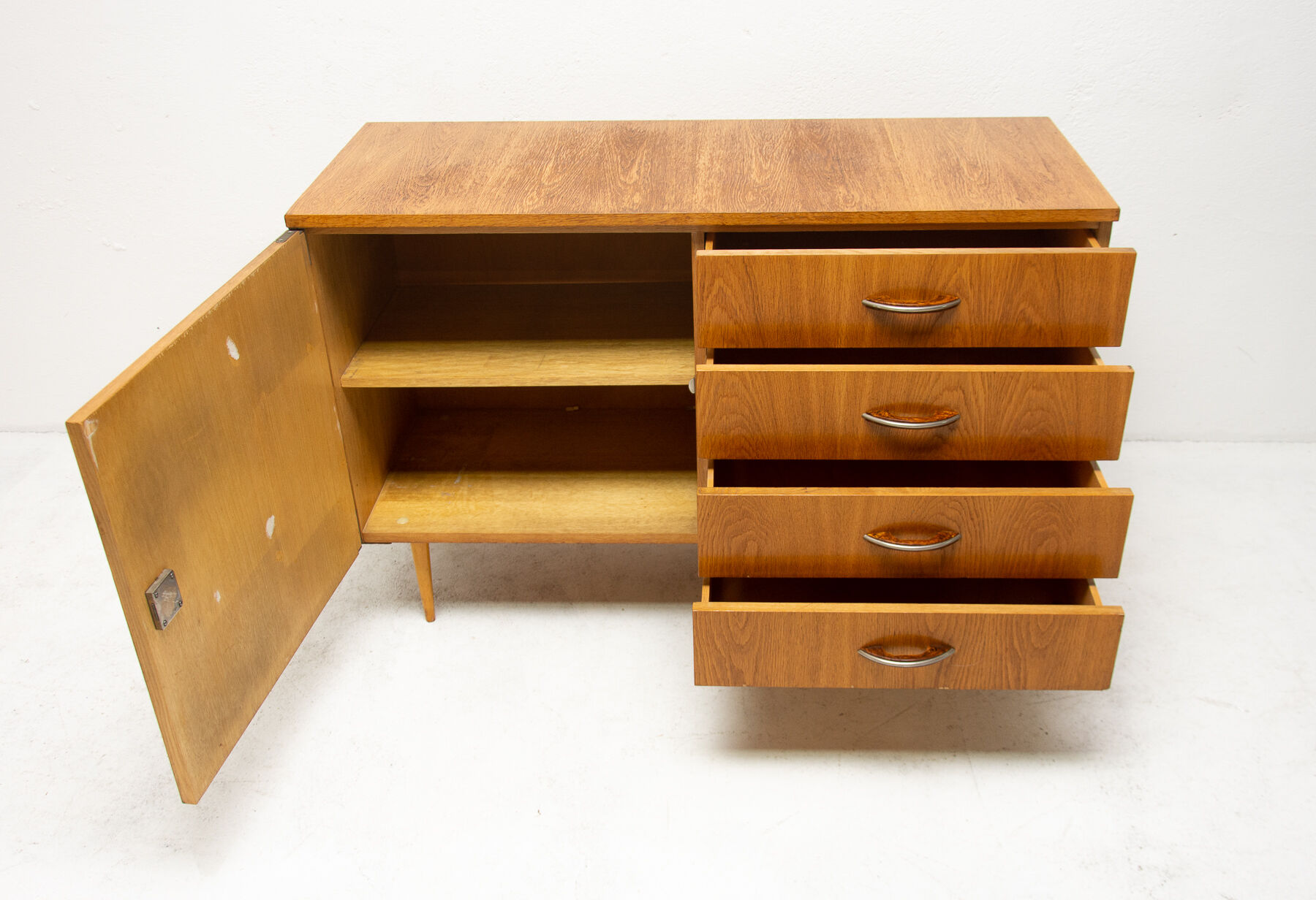 Dresser ÚP Závody, Czechoslovakia, 1960