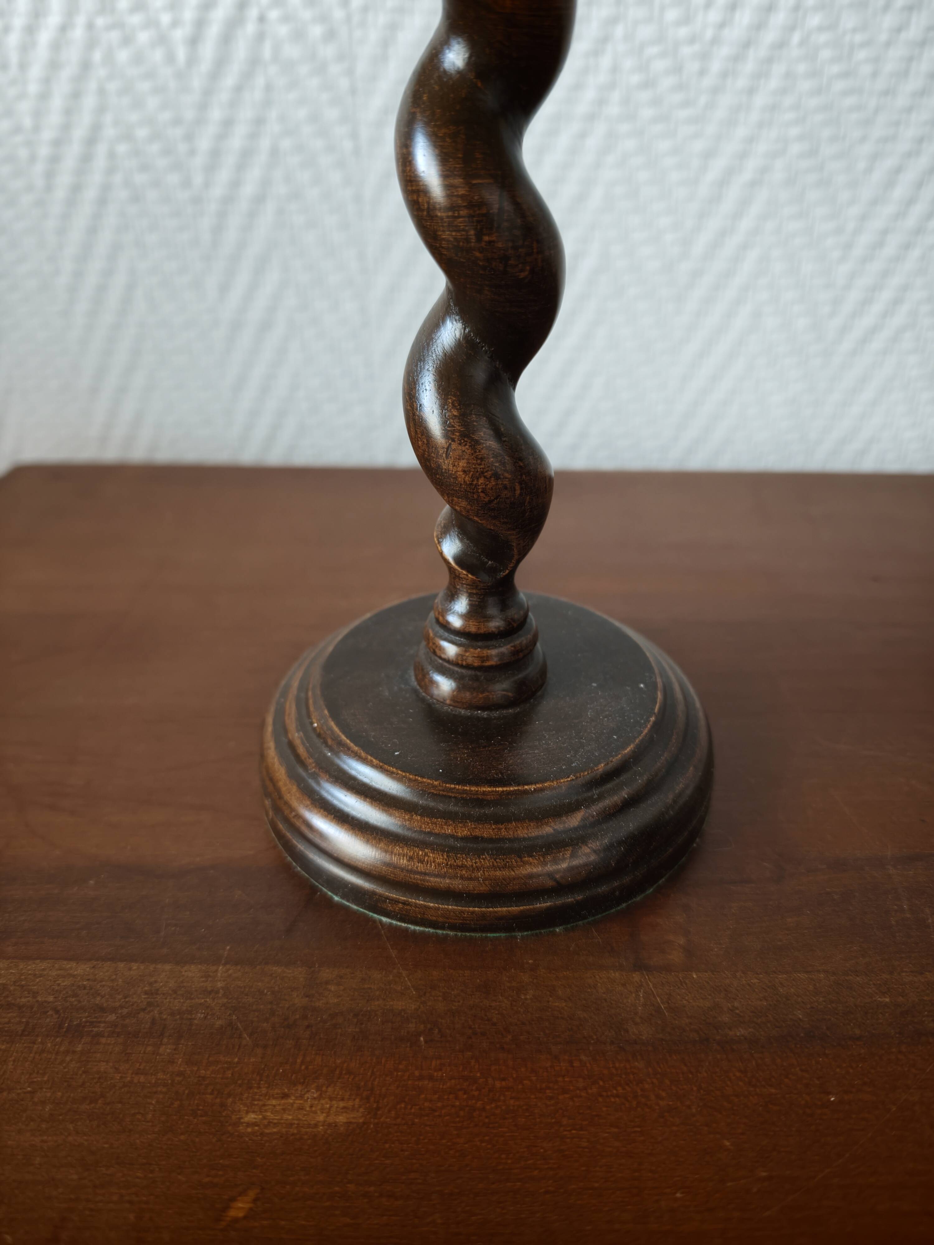 Paire de lampes vintage en bois tourné