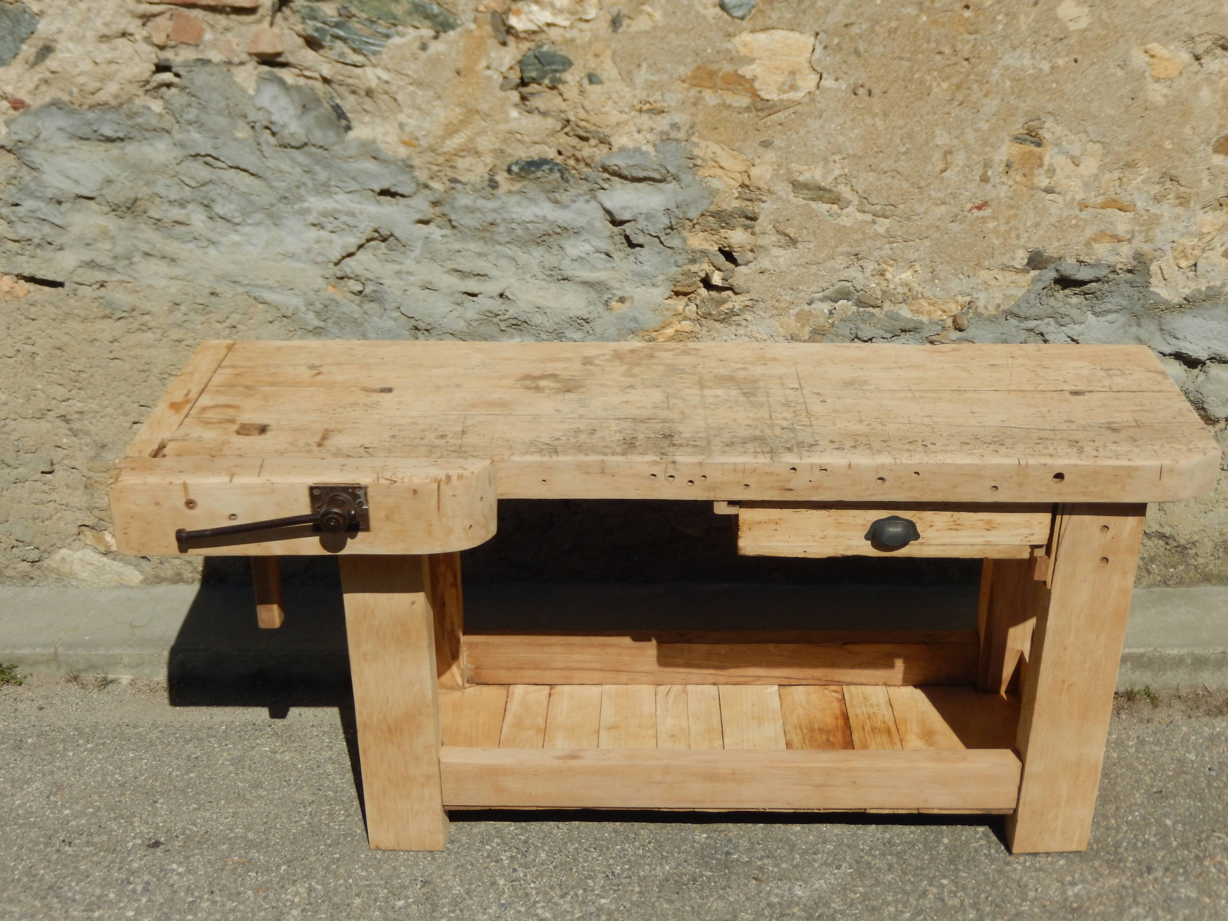 Superb old beech wood carpenter's workbench - Trade furniture - Console