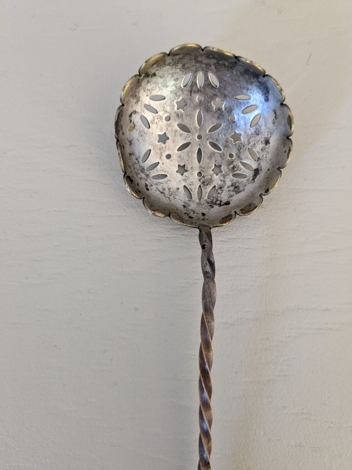 Cuillère à sucre saupoudreuse