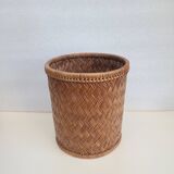 Antique basket in fine wickerwork