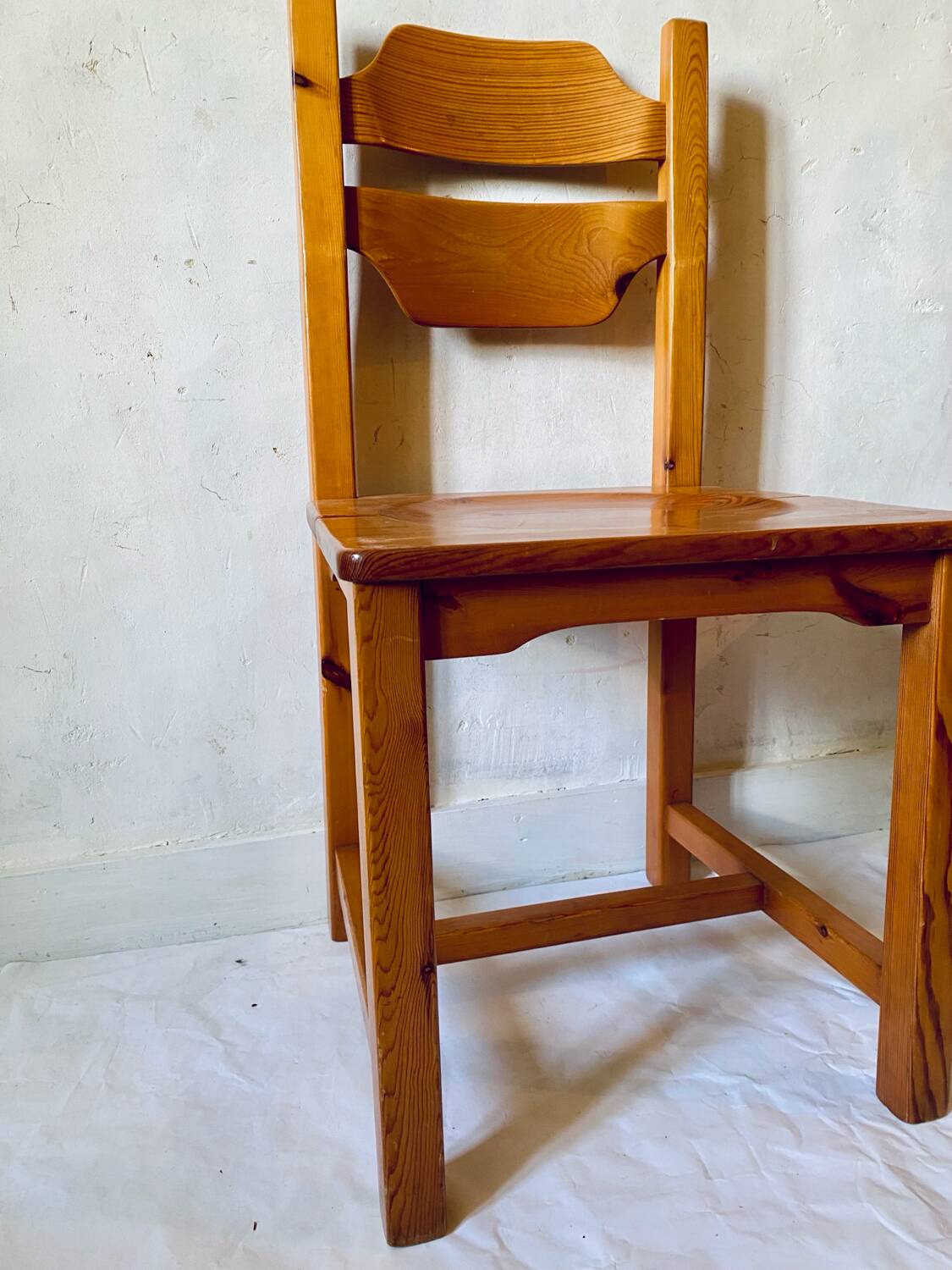 Pair of mountain chairs made of solid pine.