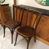 Anciennes chaises bistrot bois courbe