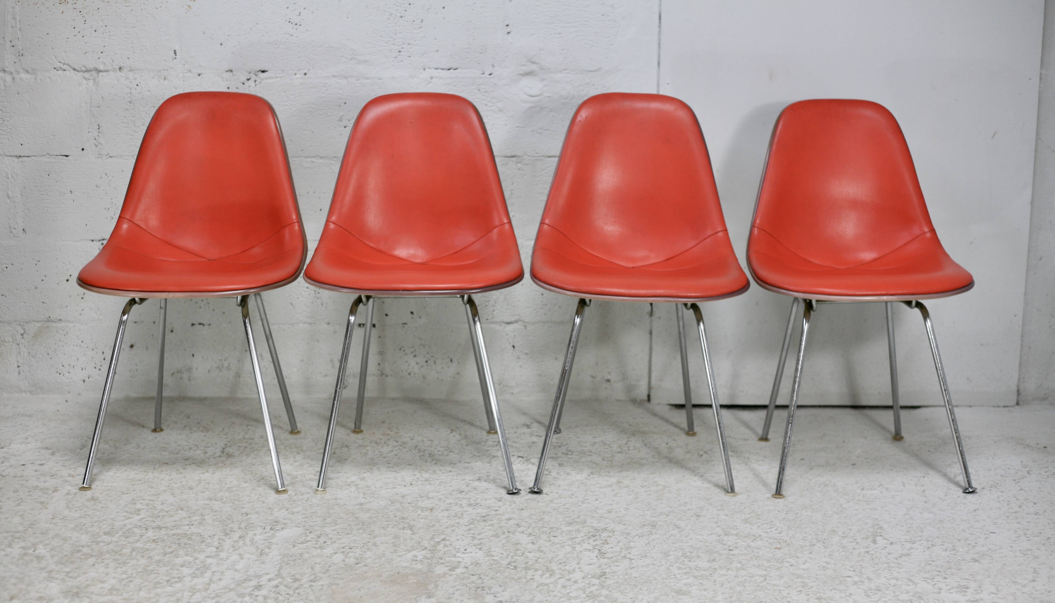 Ray & Charles Eames, Herman Miller edition, set of 4 orange chairs. Circa 1960