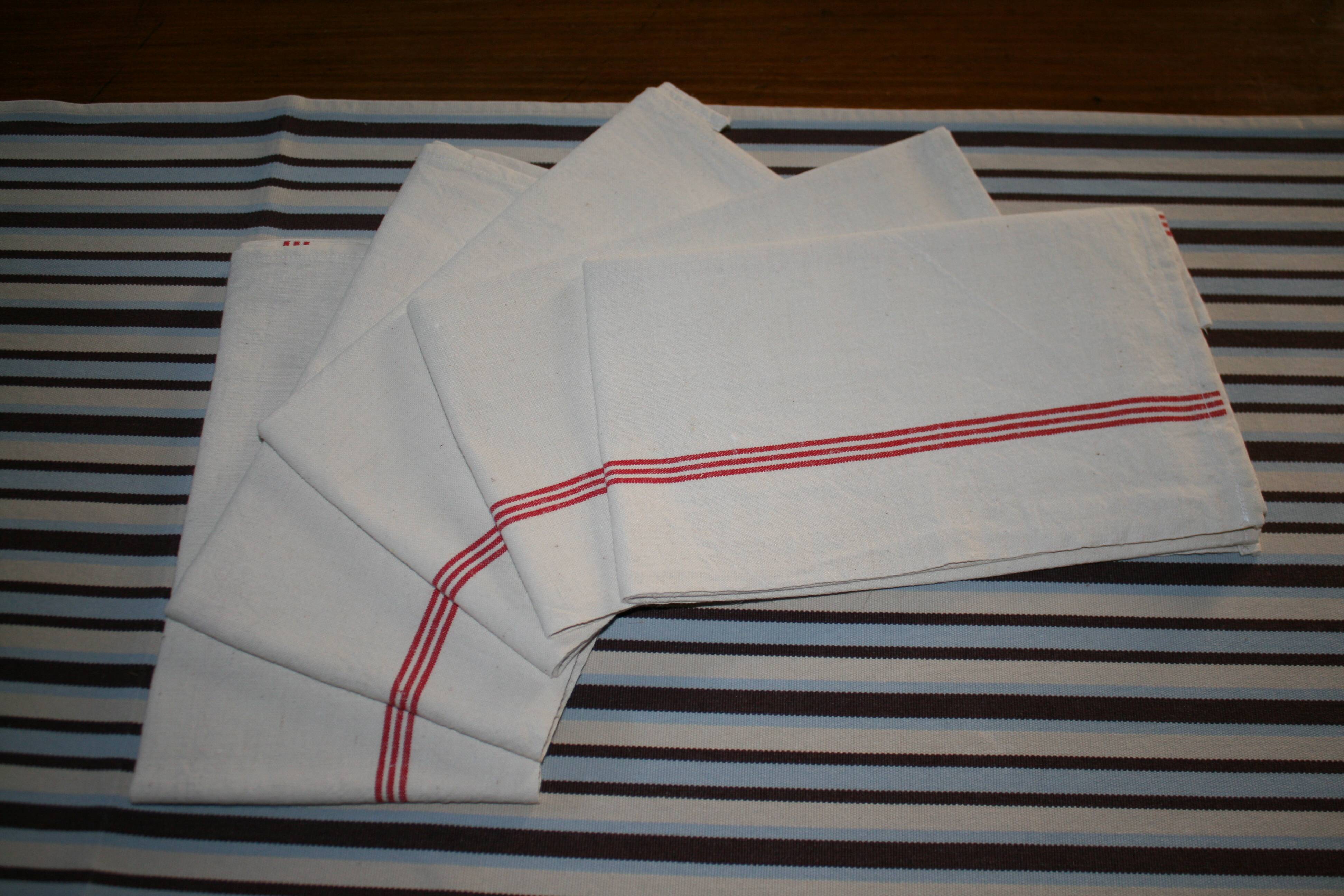 batch of 5 linen towels