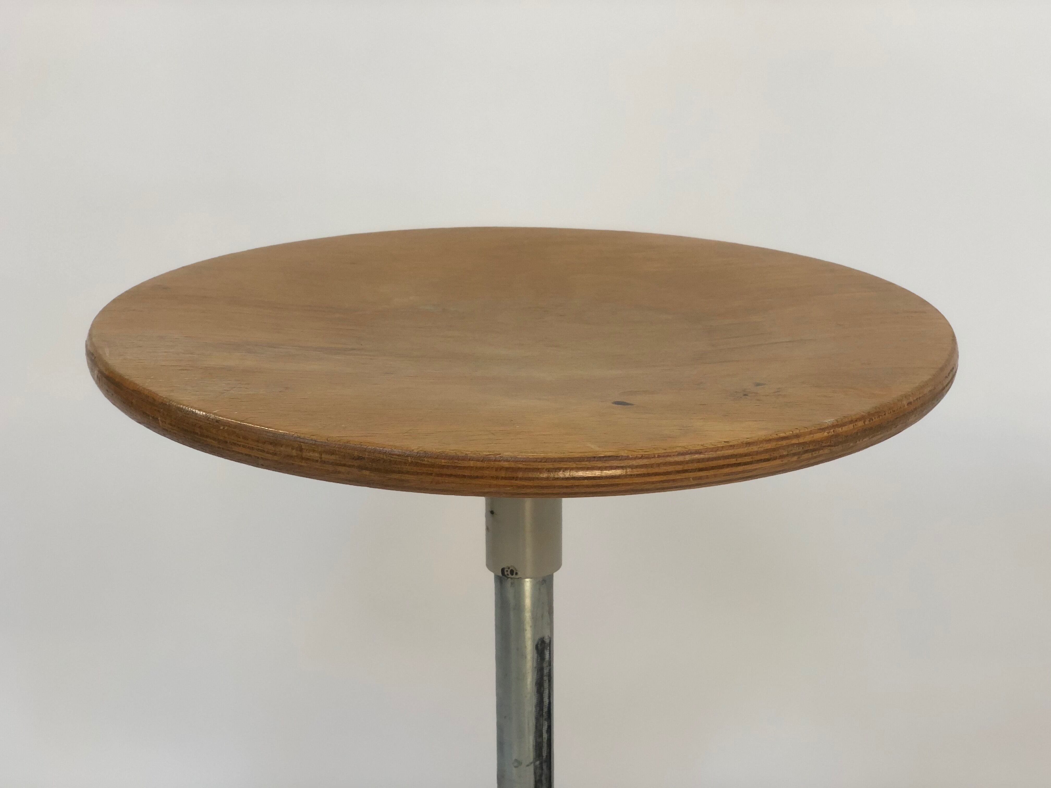 Vintage stool work tabouret by Friso Kramer Ahrend de Cirkel