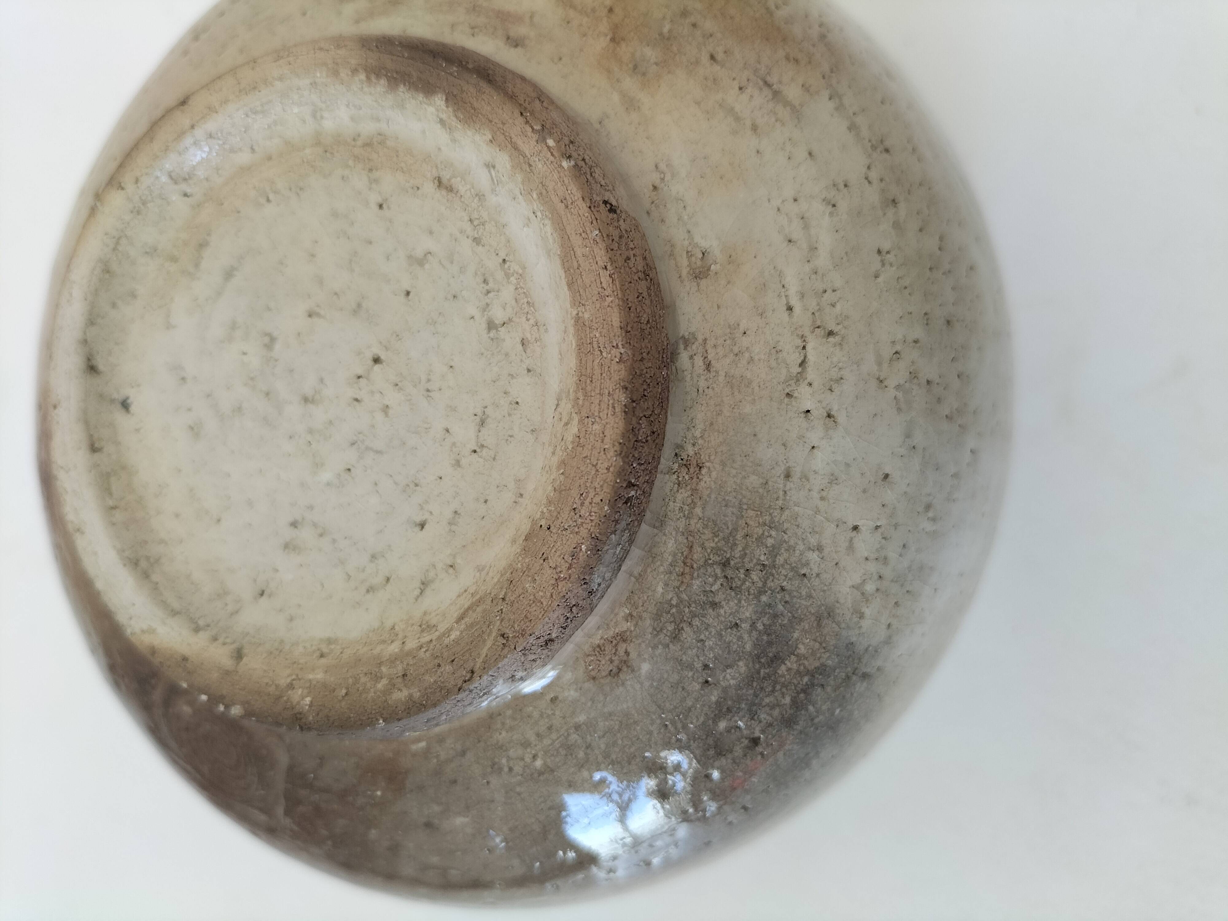 Signed handcrafted stoneware bowl – 70s wasi-sabi style