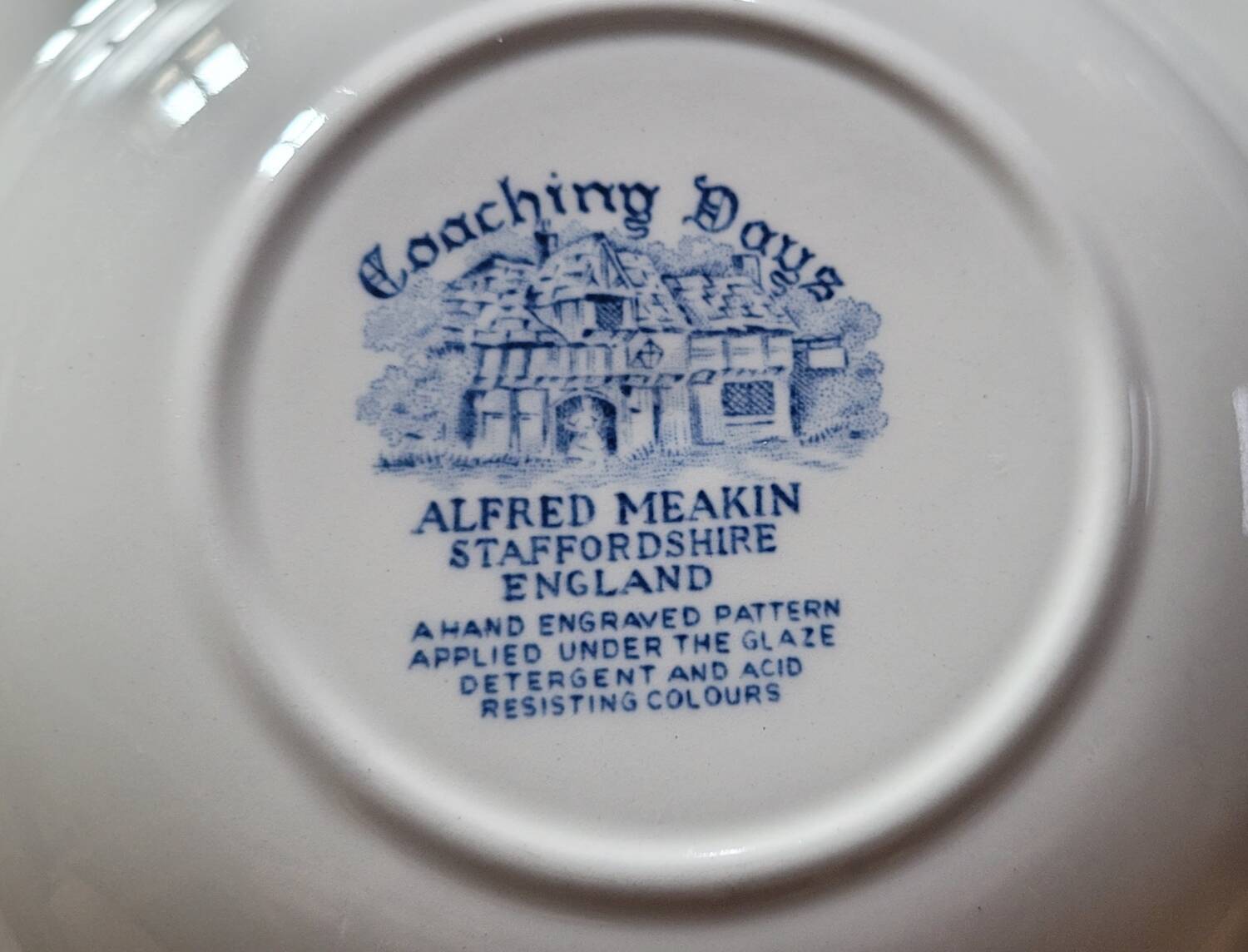 Deep plates "Coaching Days" – Alfred Meakin, Staffordshire