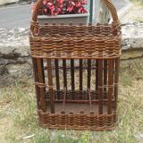 Rattan bottle bar with handle