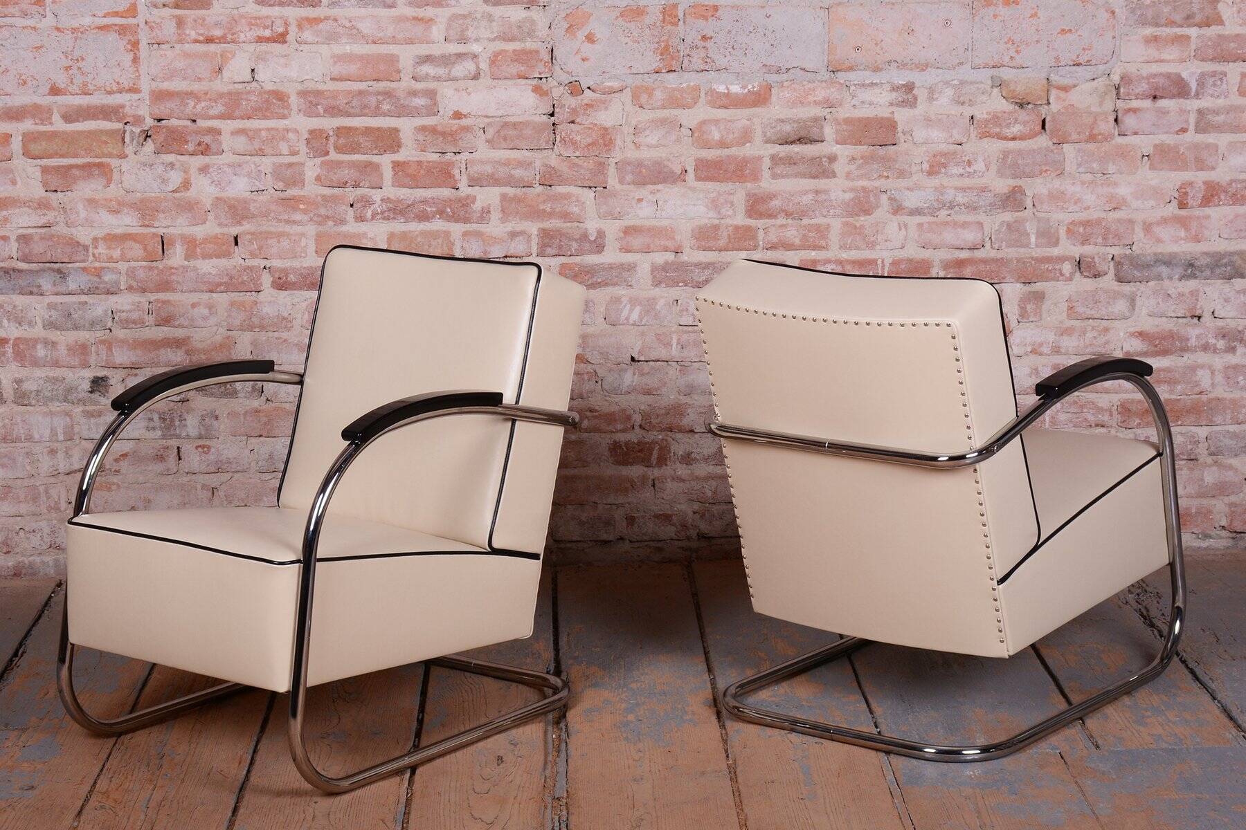 Bauhaus Leather FN21 Armchairs from Mücke-Melder, Czech, 1930s, Set of 2