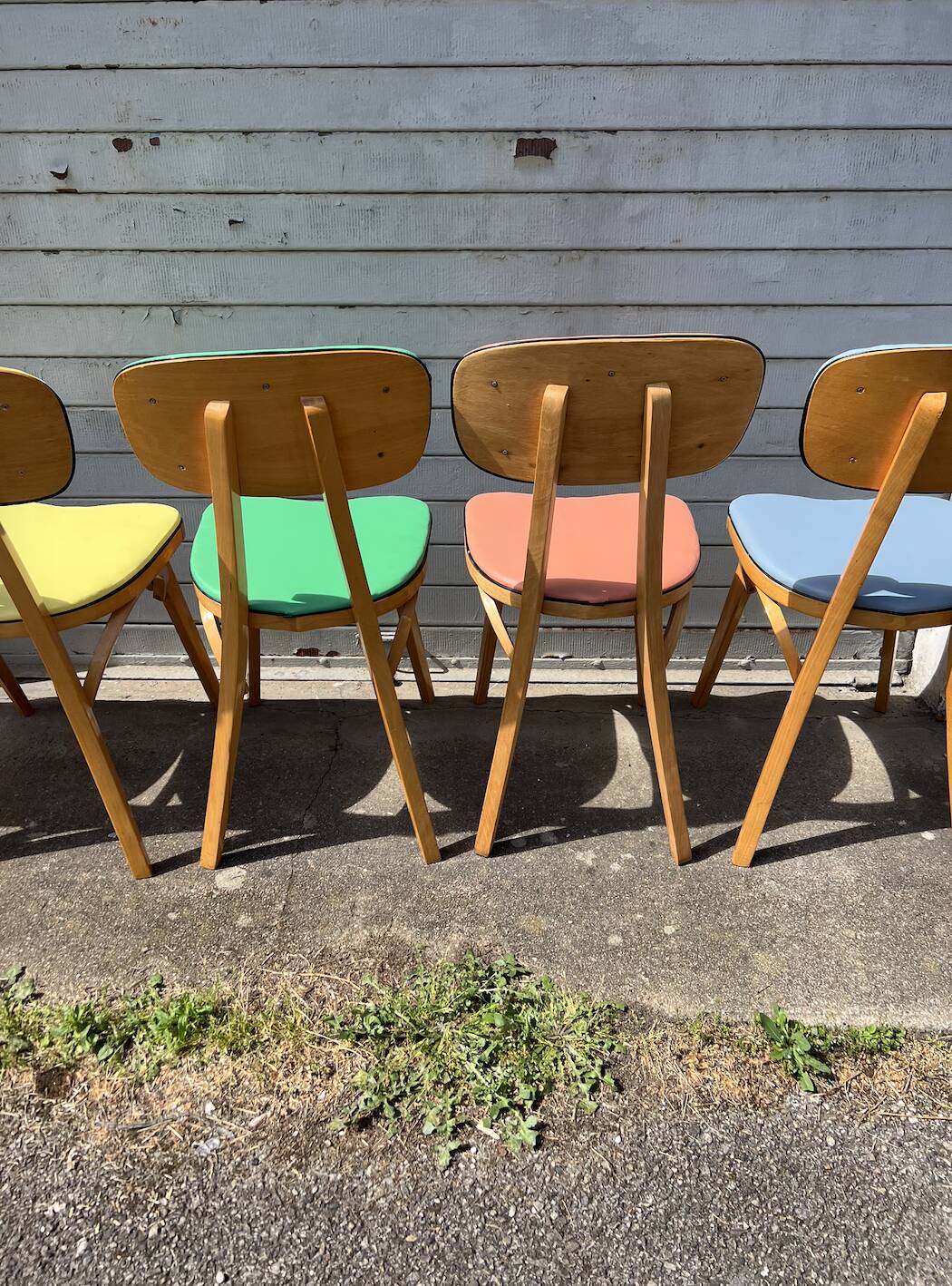 Suite 5 chaises bistrot chêne claire vernis (baumann) pied compas