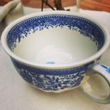 Cup with handle