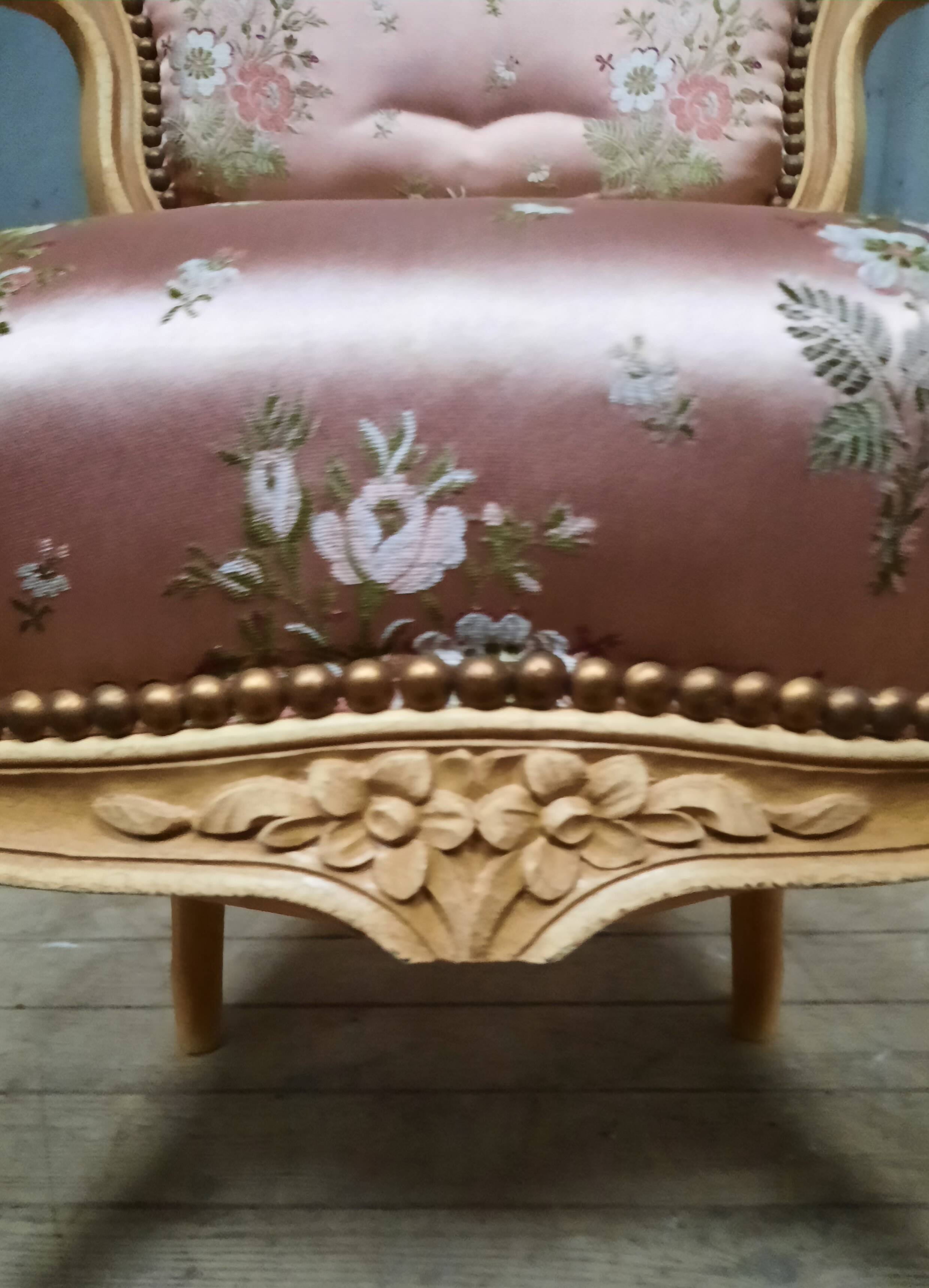 Louis XV style armchair in lacquered wood