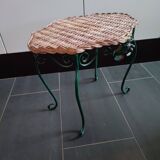 Small side table in wicker and metal with vine and grape decoration