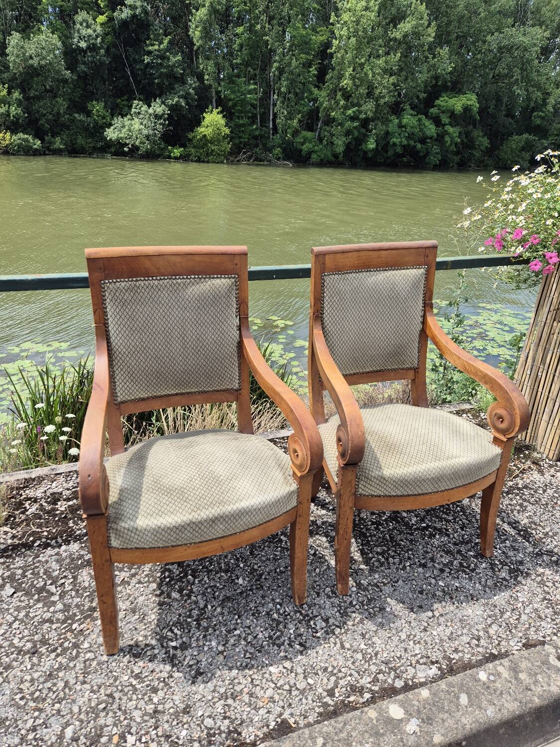 Pair of armchairs with Empire Restoration handles 1900s