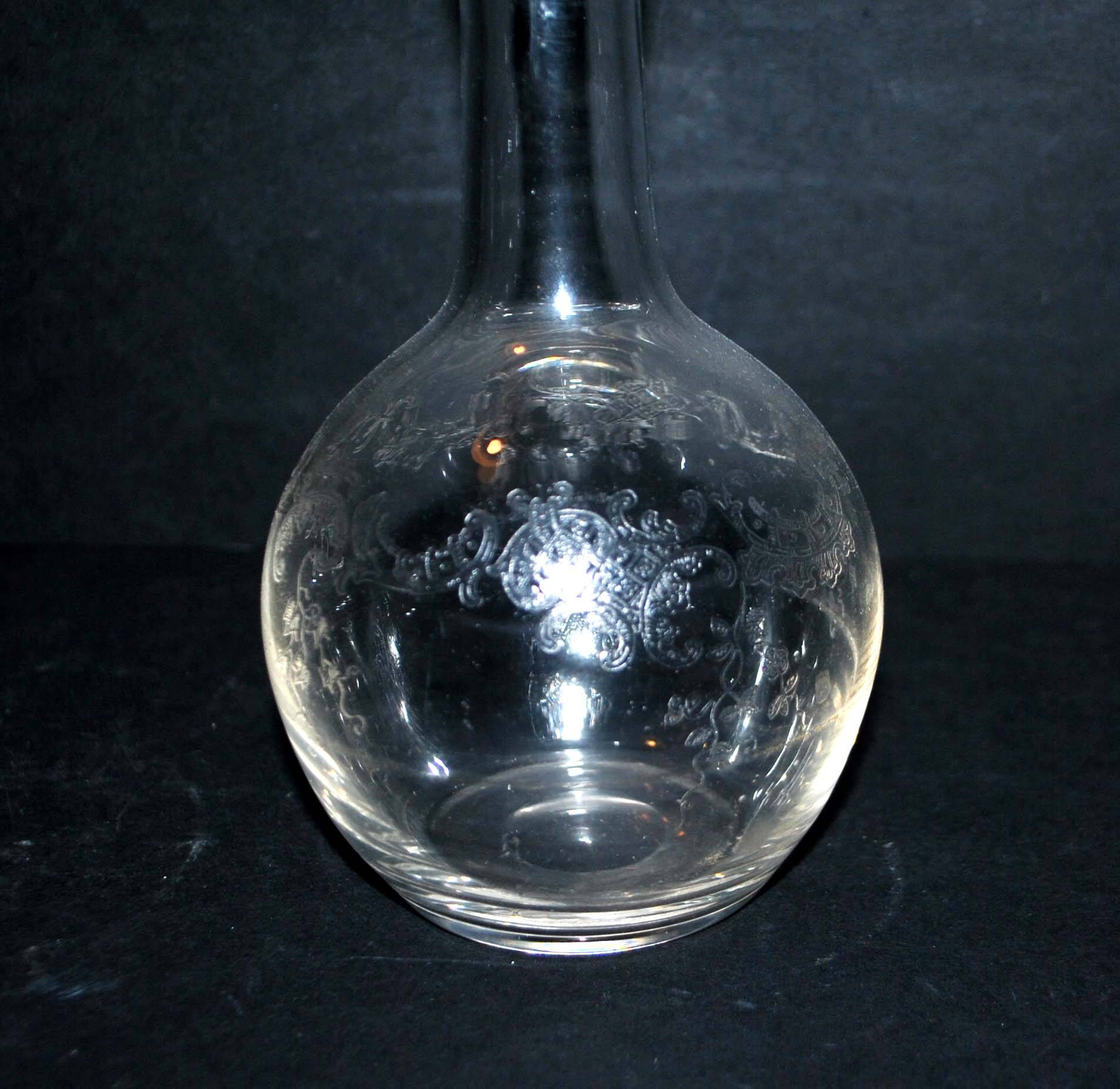 Antique acid-etched crystal carafe - 1900 rococo and foliage decor - 23cm