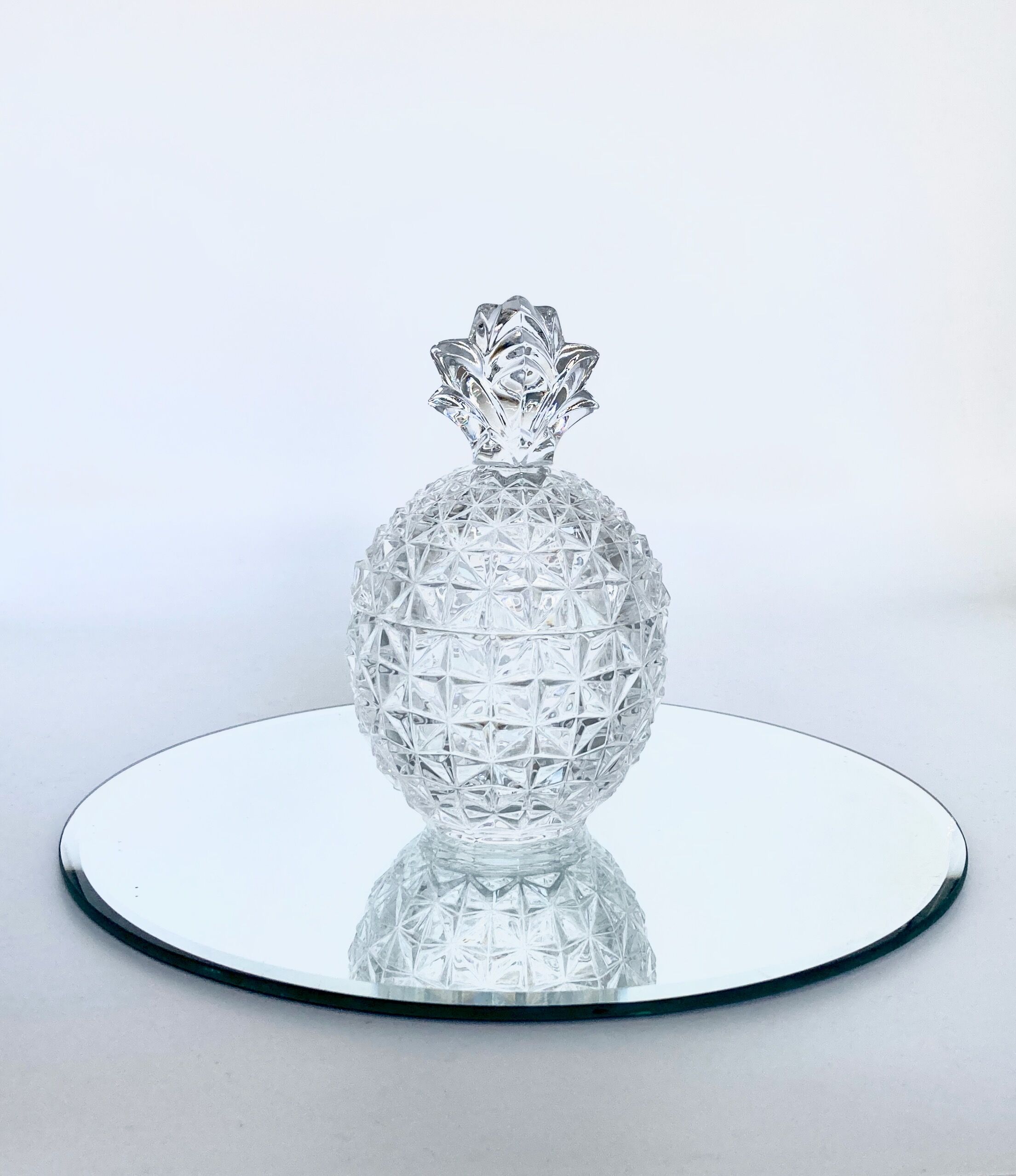 Crystal pineapple candy