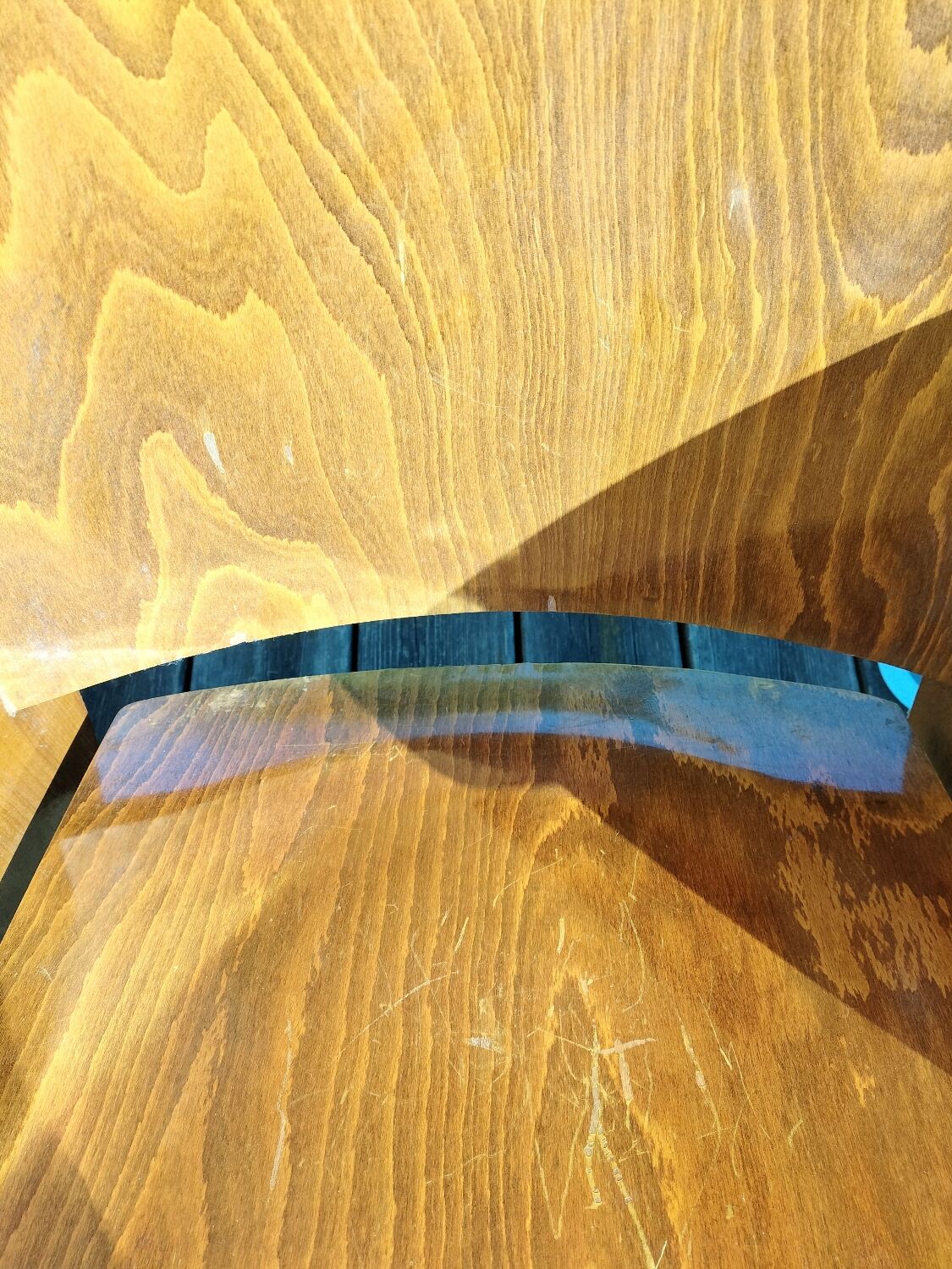 Parretti cinema chairs