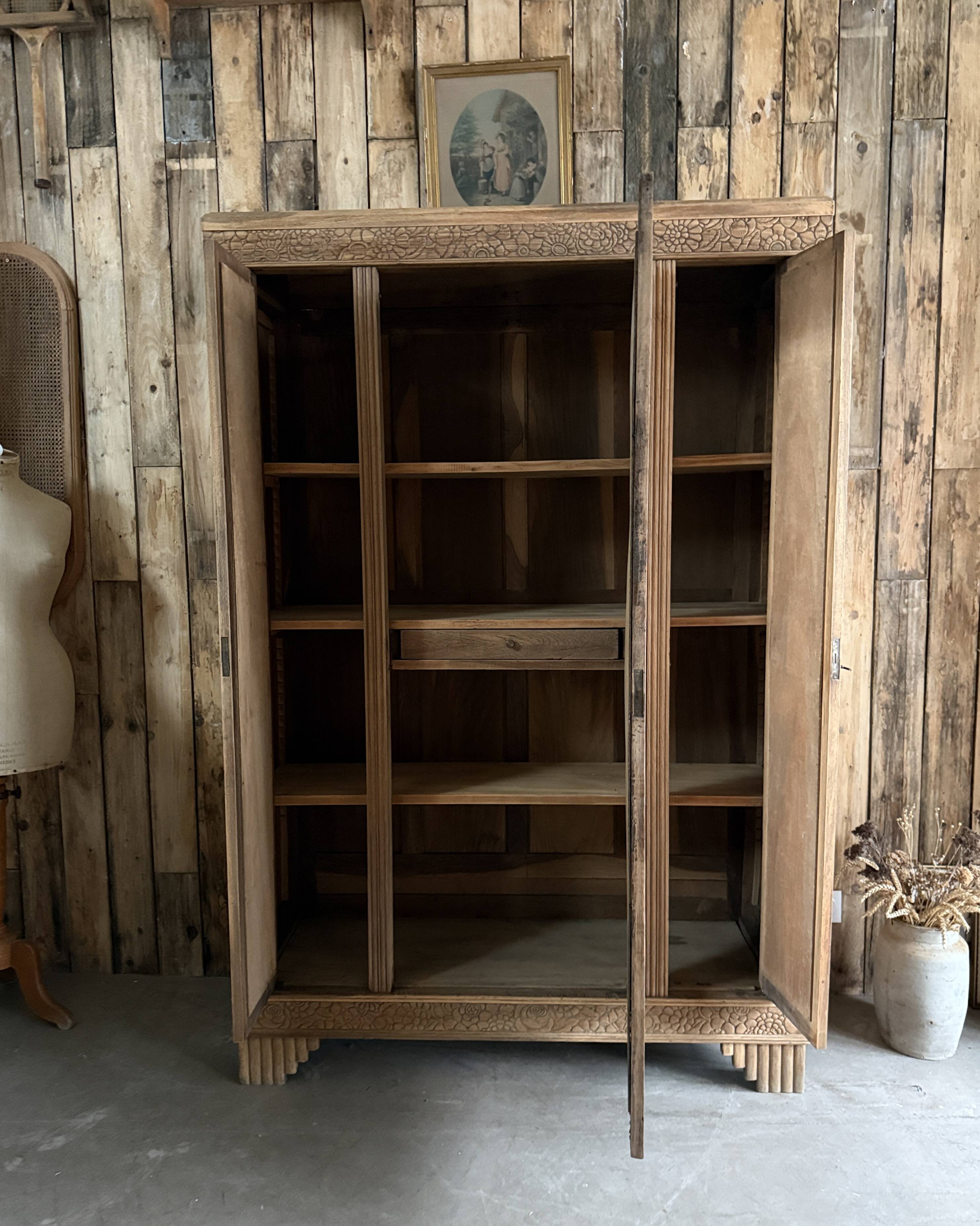 Armoire Art Déco en chêne (rénovée)