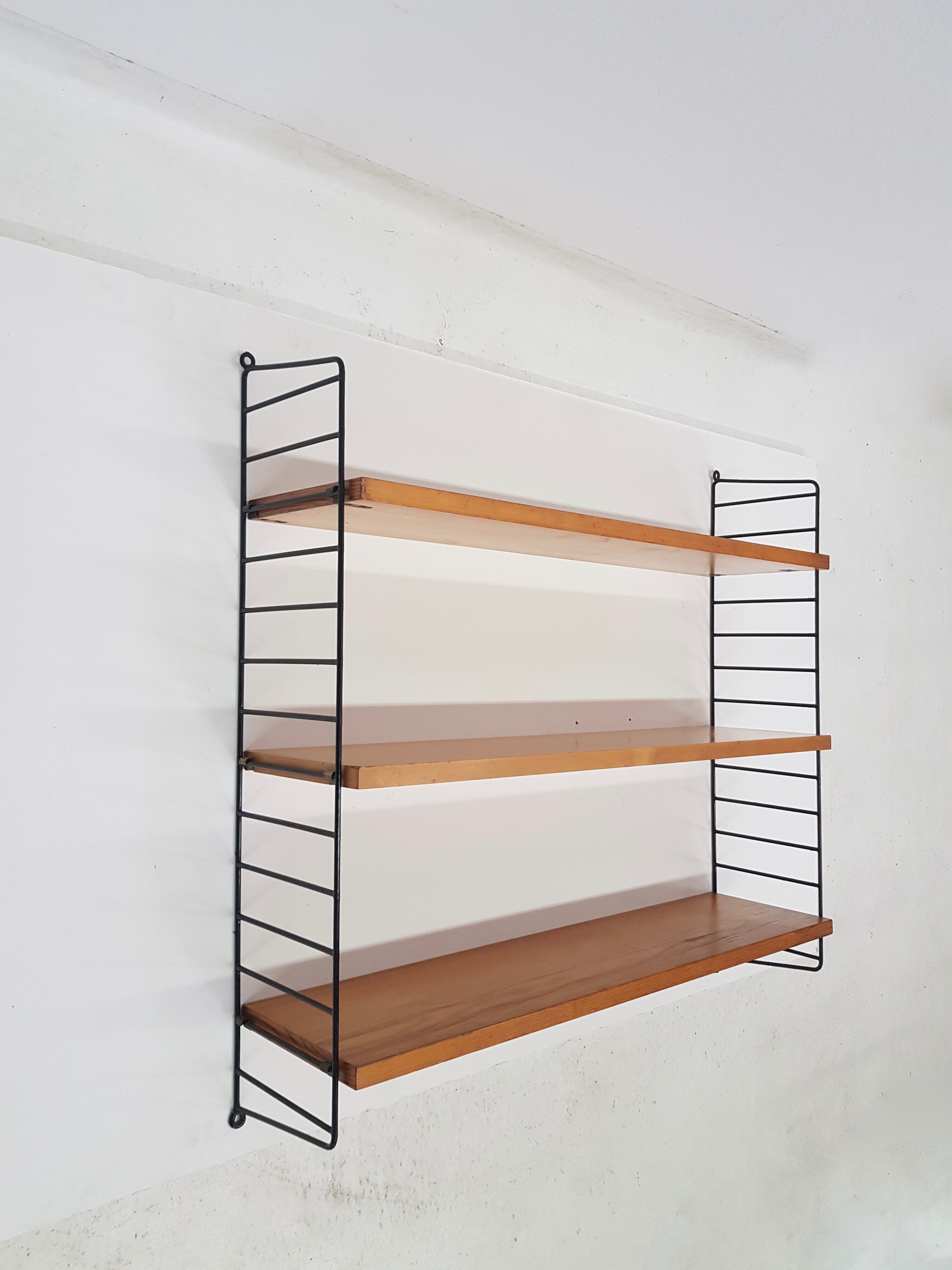 String vintage light wood shelf, 1960s