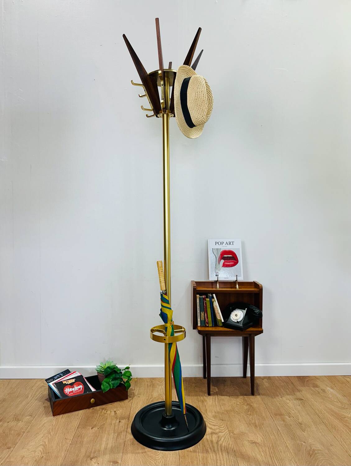 Coat hanger