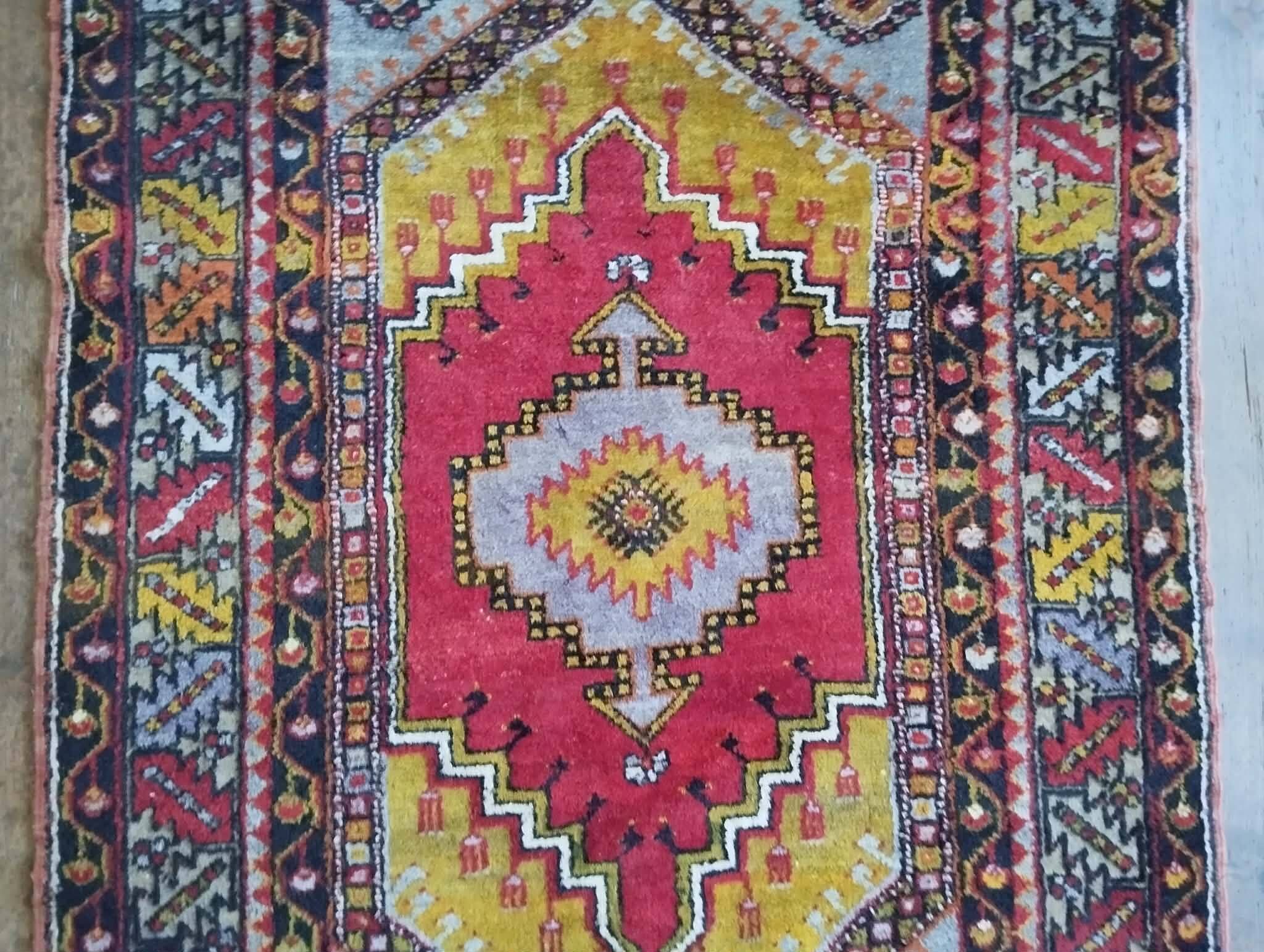 Tapis anatolien Yahyahli fait main 175x110cm