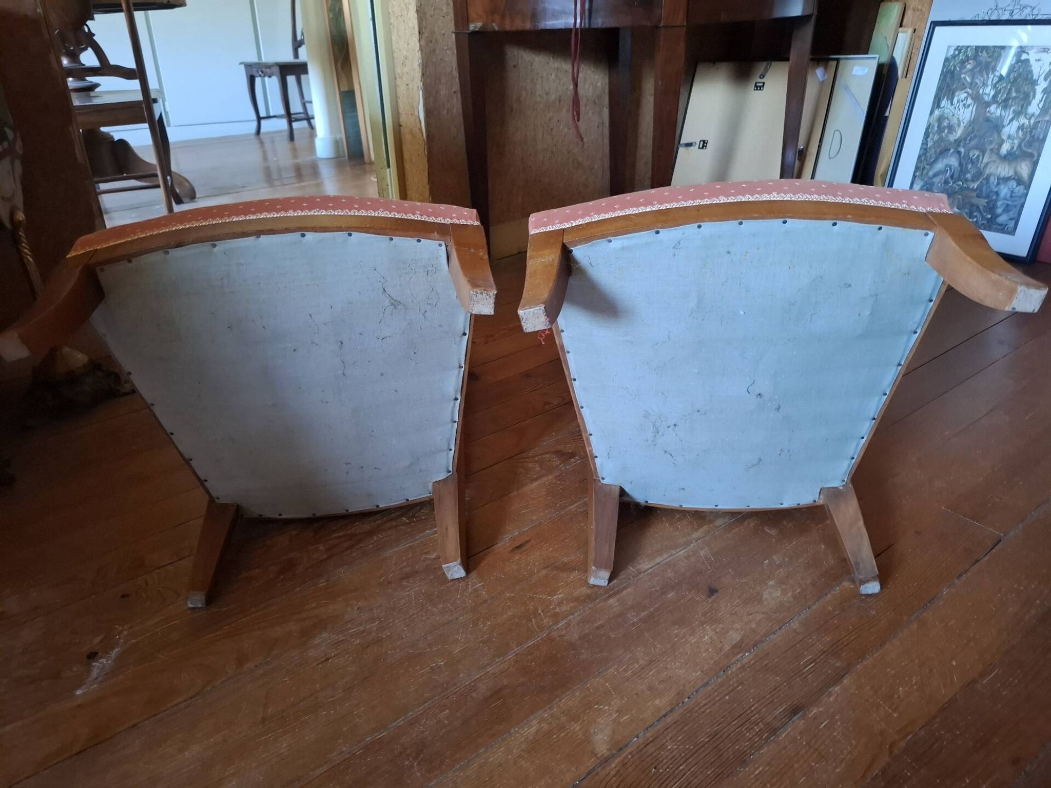 Low chairs