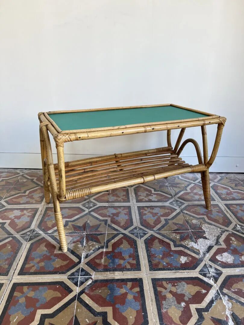 Table basse en rotin
