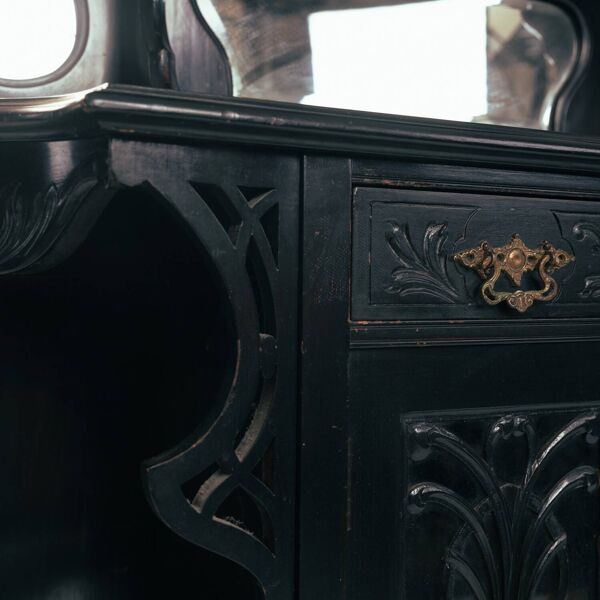 Vitrine en verre pour salon d'artisanat d'art noir ébène Chippendale Angleterre