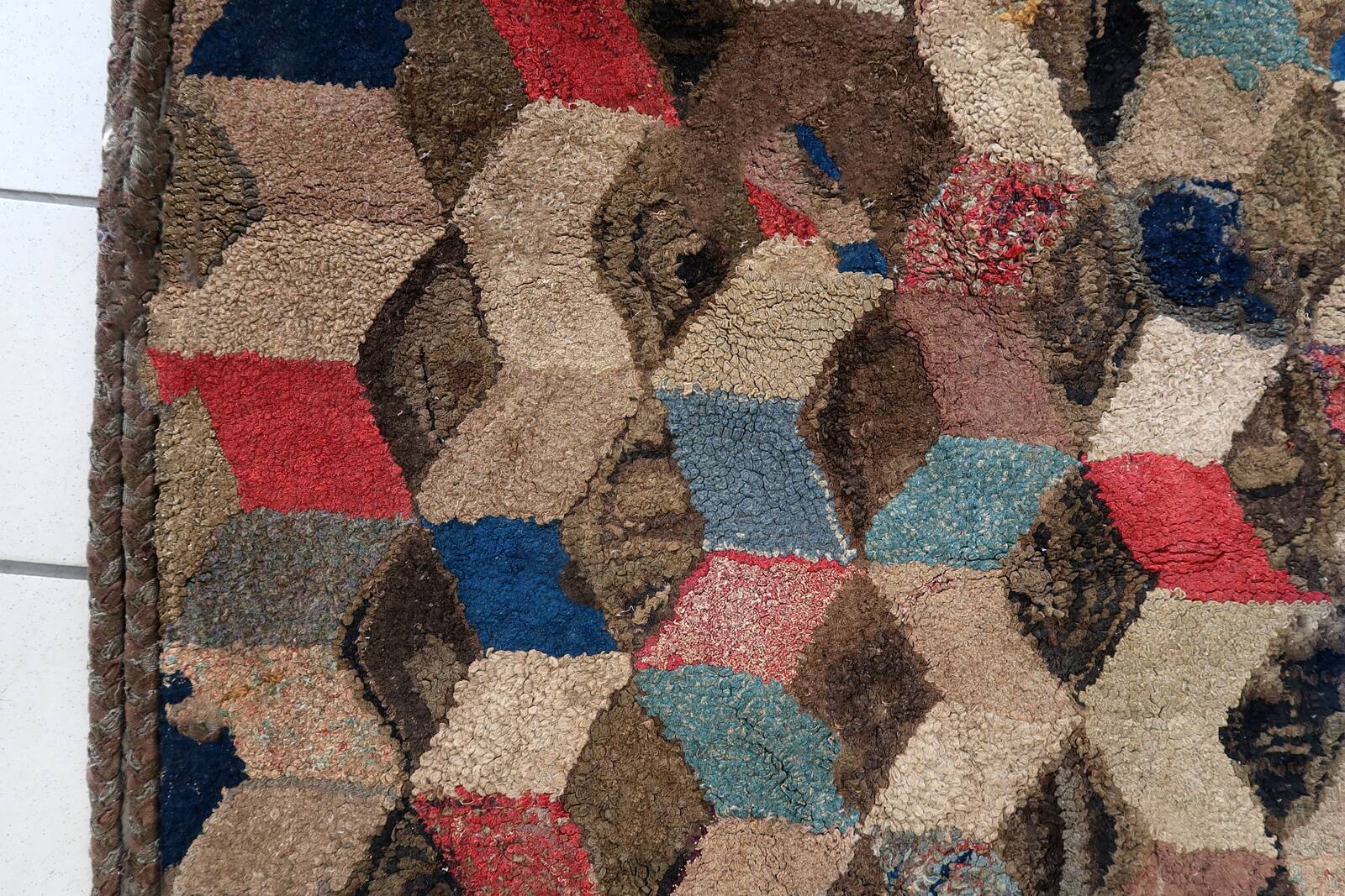 Tapis ancien fait main American Hooked 97cm x 154cm - 1C991