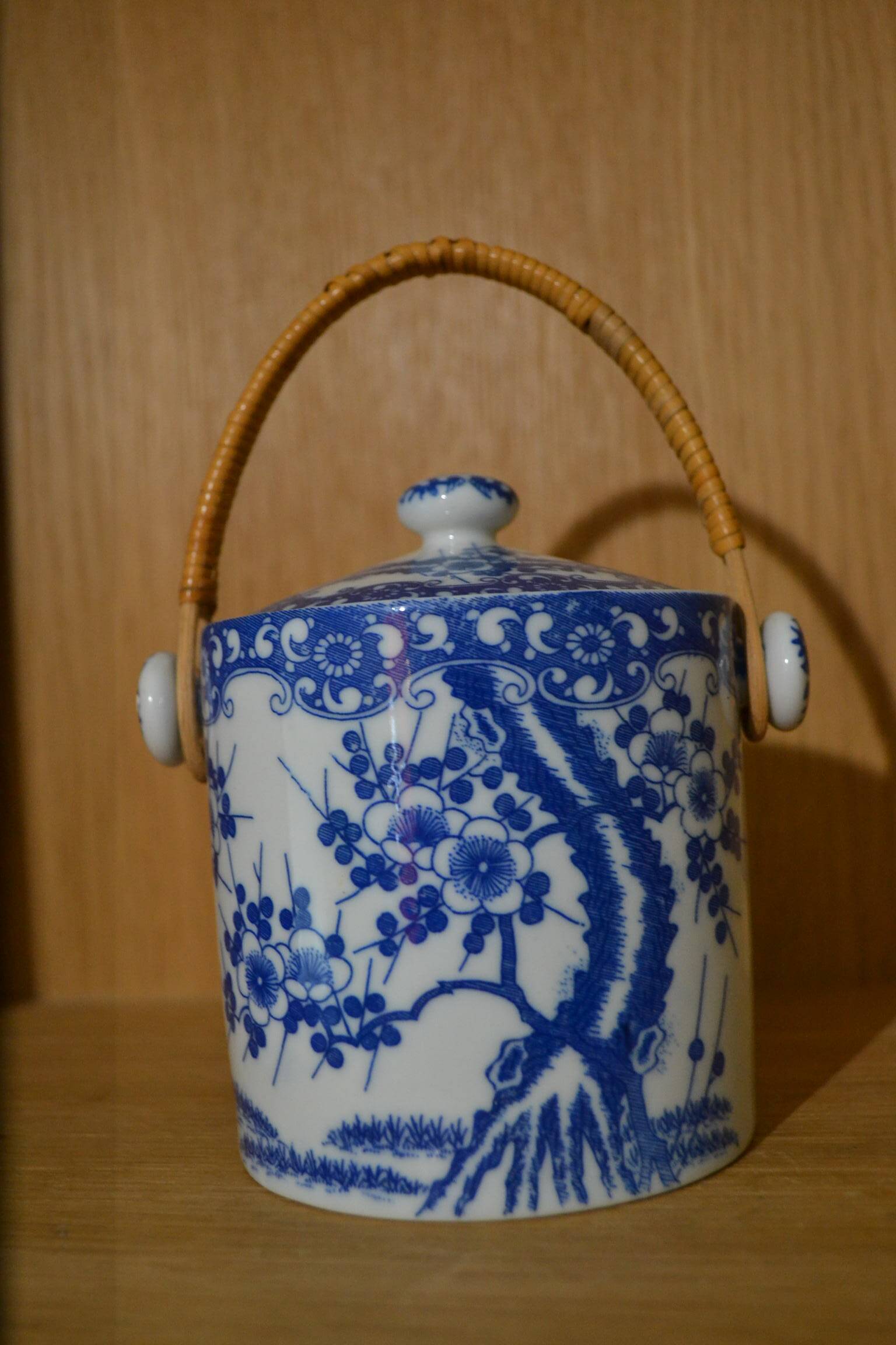 Japanese sugar bowl