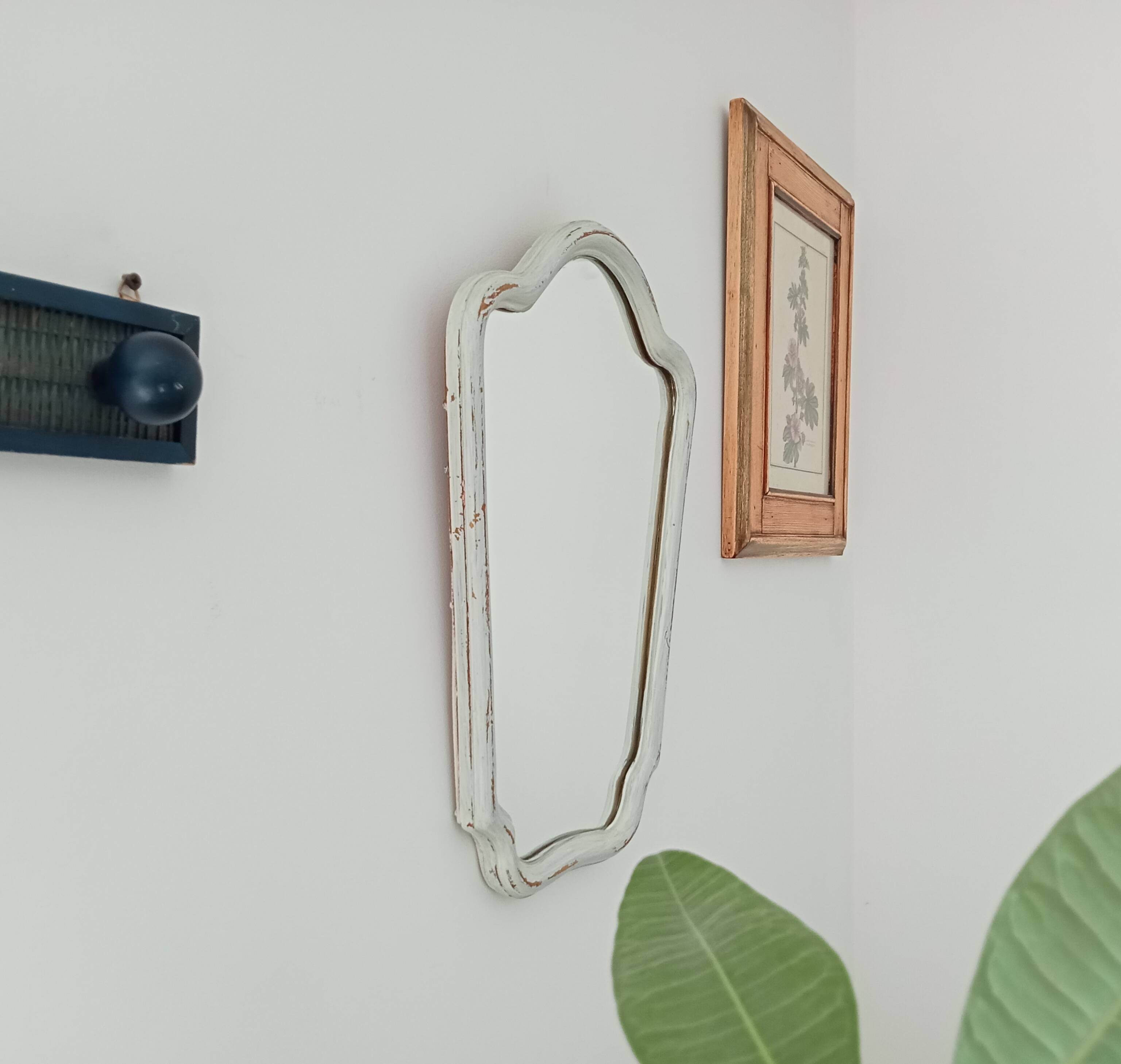 Vintage mirror in wood and stucco 48.5cm*38.5cm