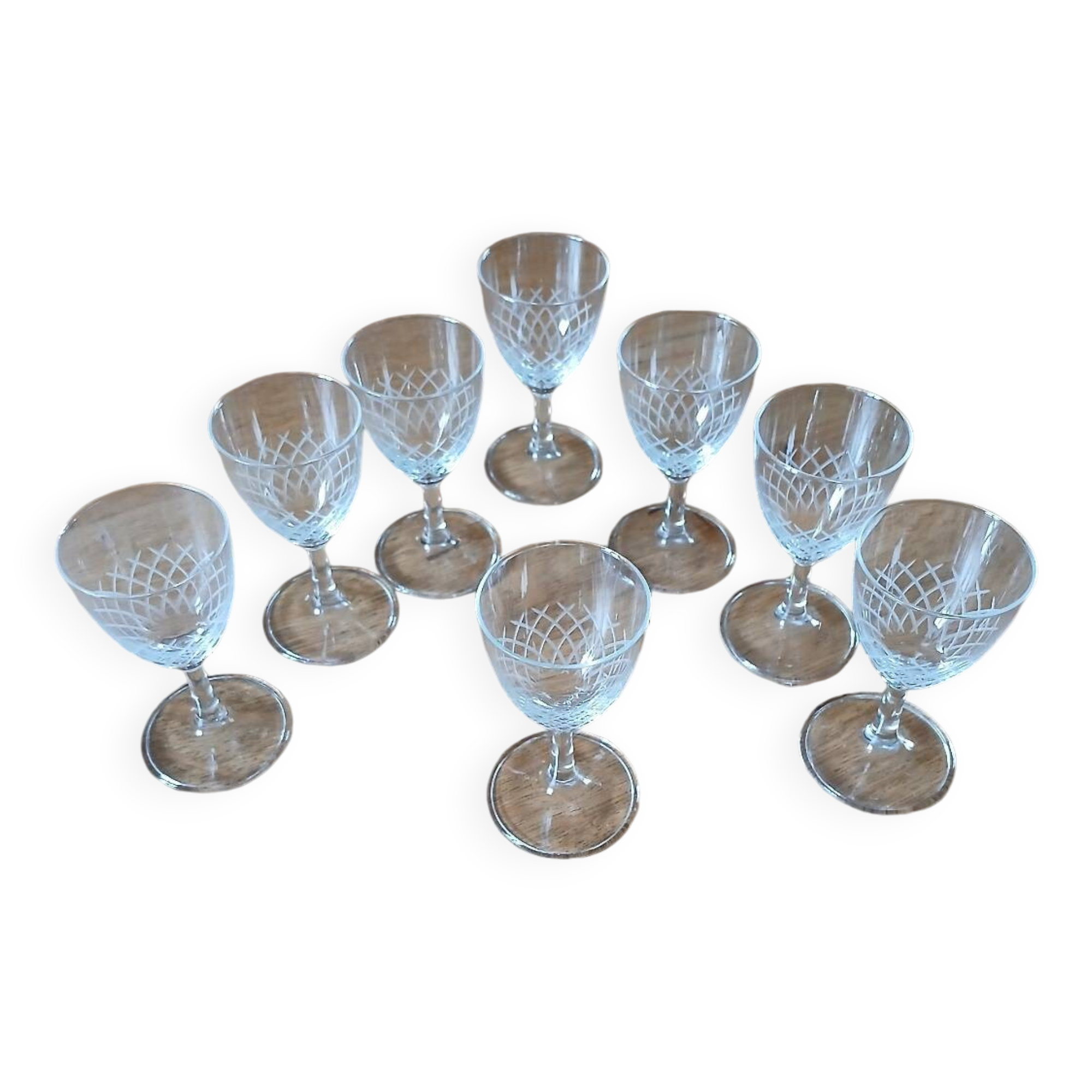 8 small vintage liqueur glasses