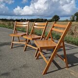Set of 3 vintage folding chairs