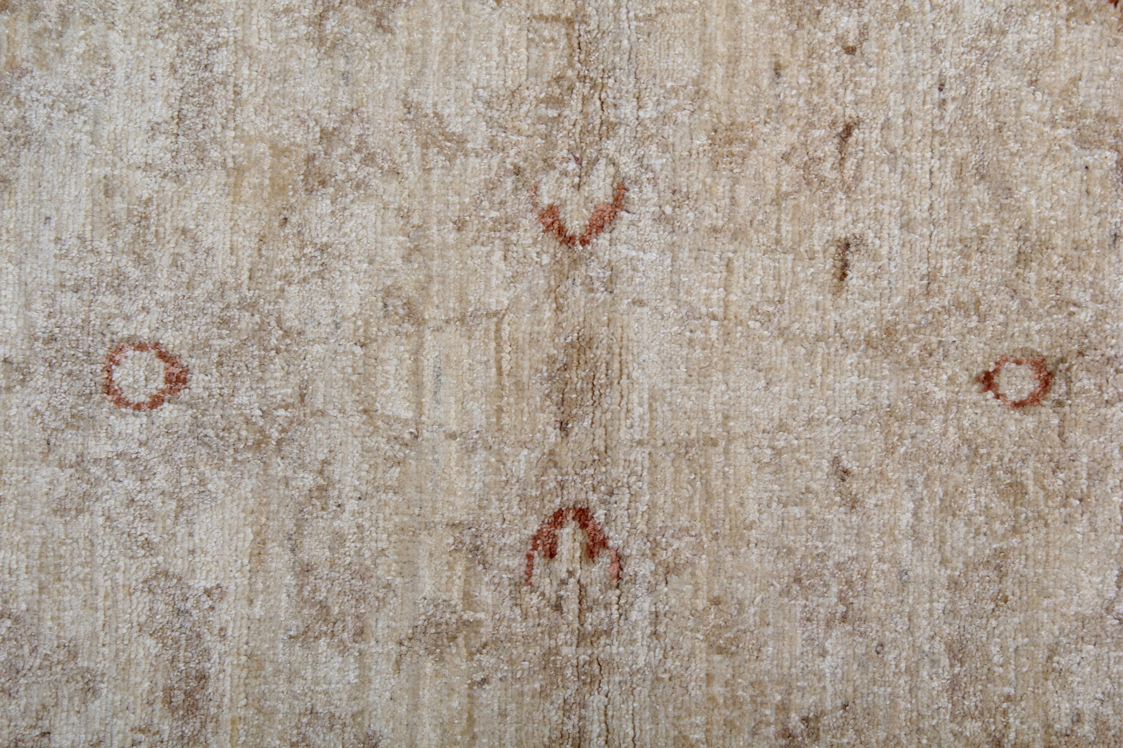 Cream Rug Handwoven Traditional Zeigler Carpet- 65x118cm