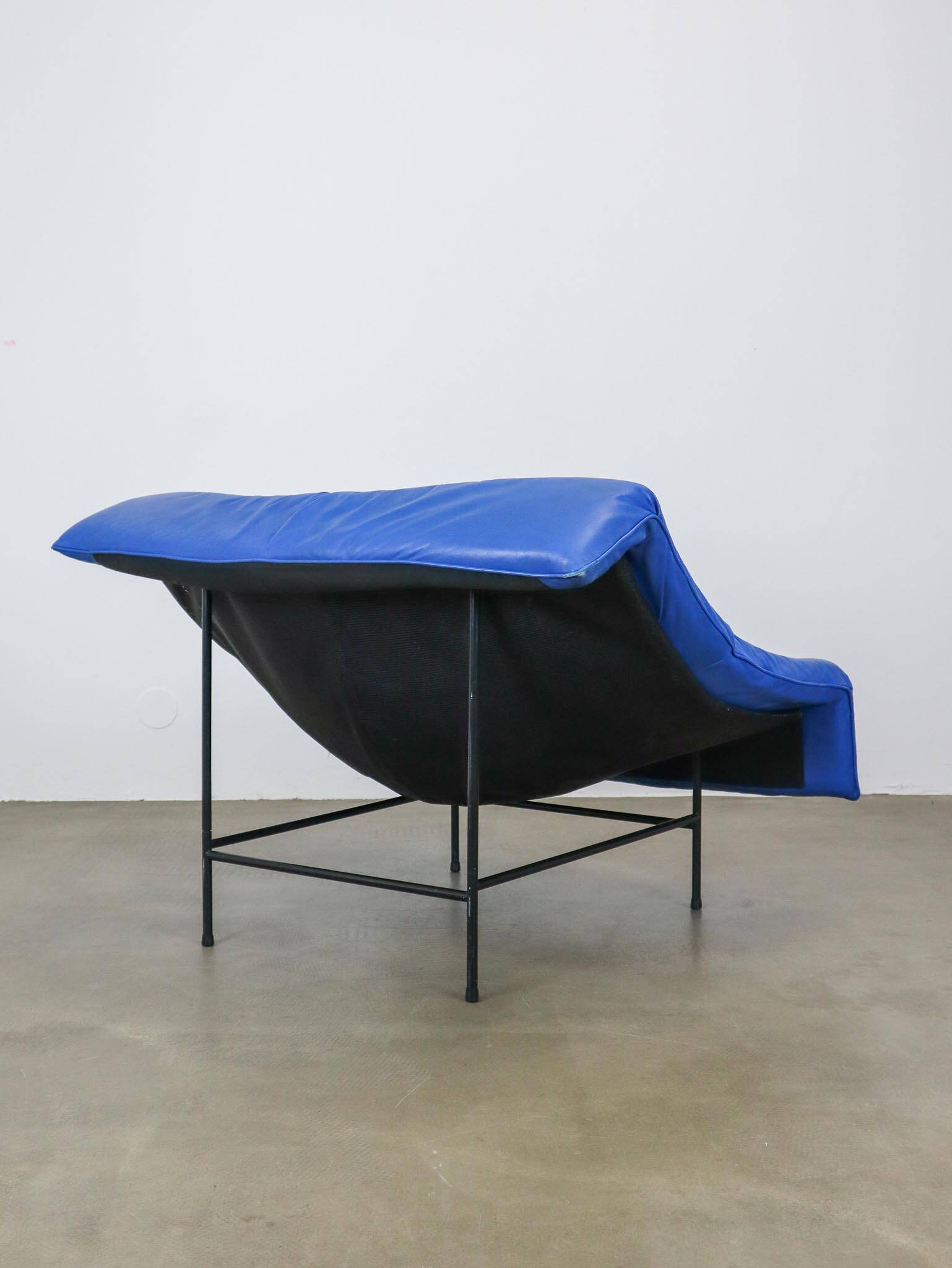 Vintage blue leather Butterfly armchair by Gerard van den Berg for Montis