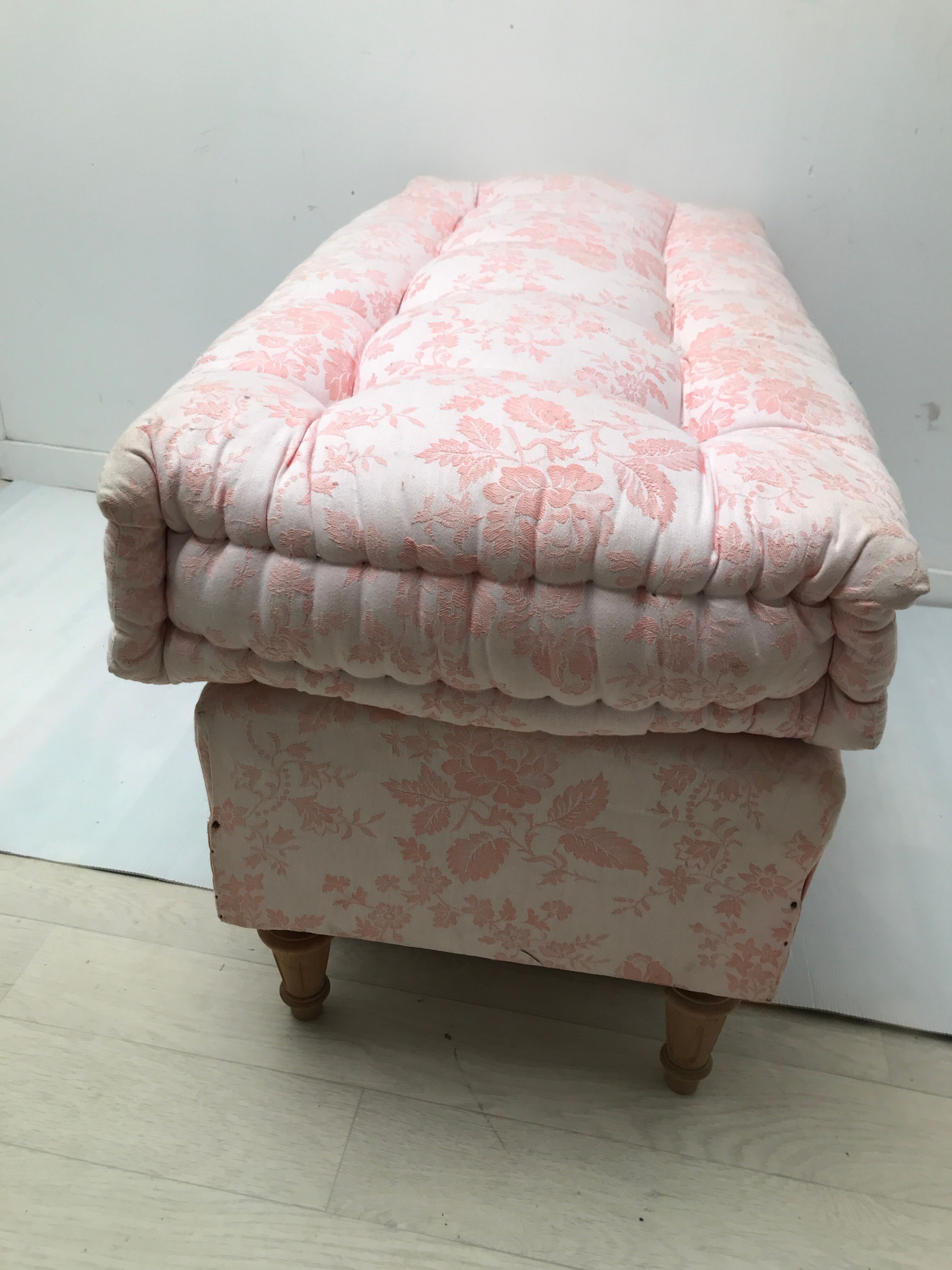 Vintage fabric bench end bed