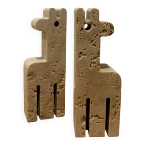 Paire de girafes en travertin,