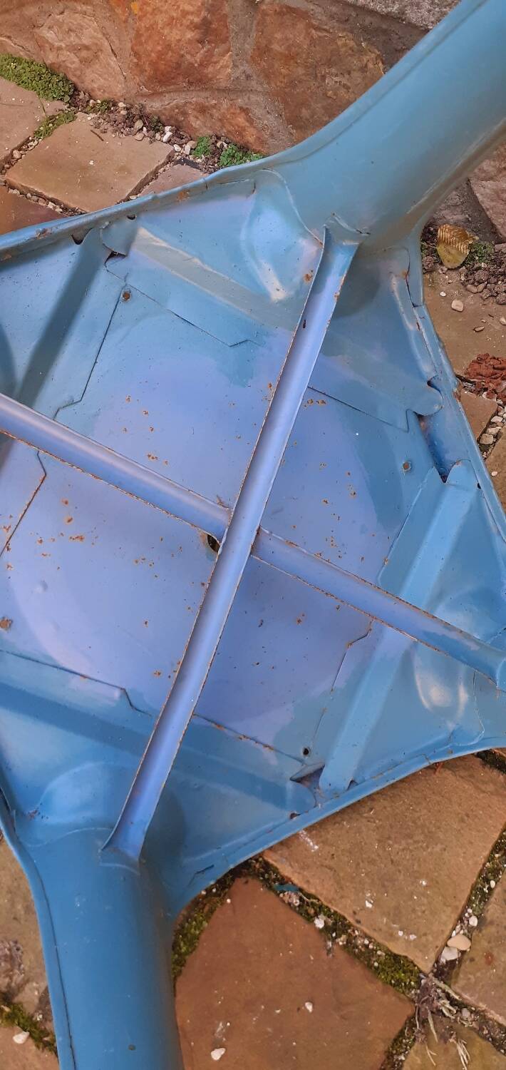 4 industrial chairs from the 50s, Multipl's brand, by Joseph Mathieu