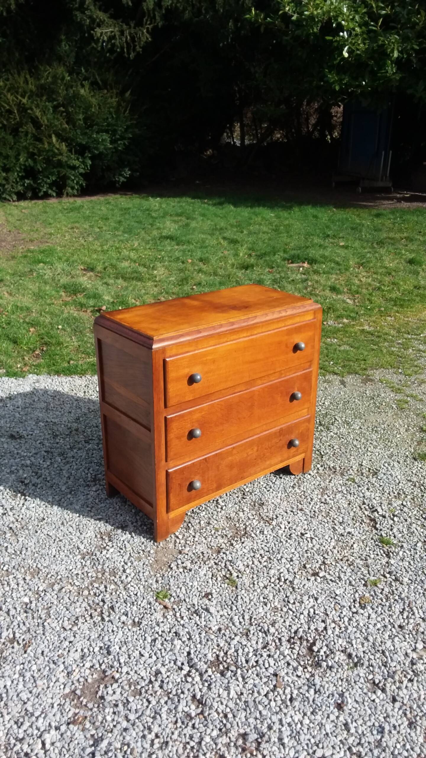 Vintage 3-drawer golden oak chest of drawers from the 50s