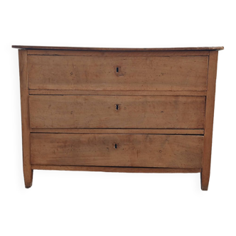 Regional chest of drawers in vintage cherry wood