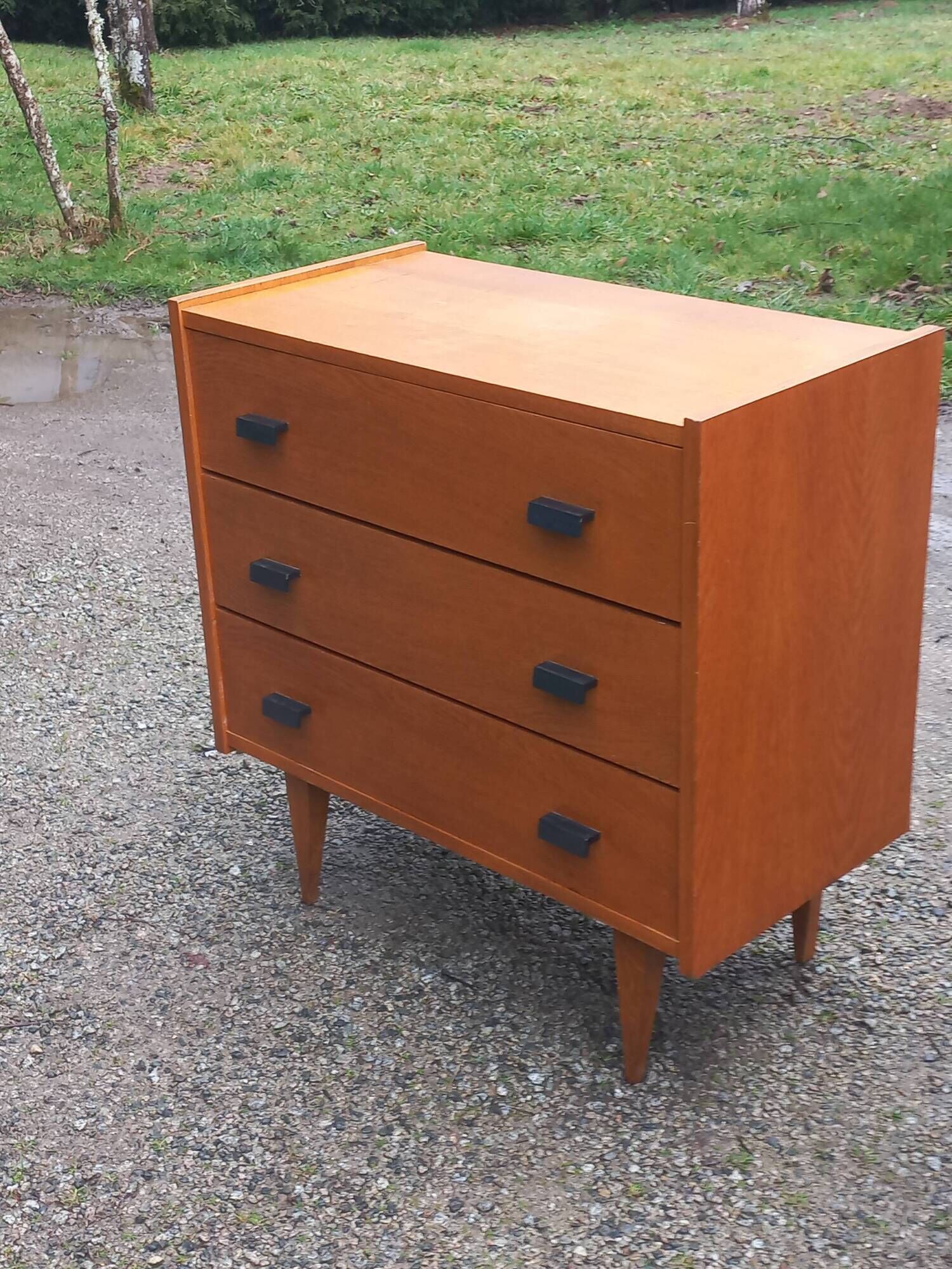 Vintage chest of drawers in gilded oak from the 50s 3 drawers feet bobbin