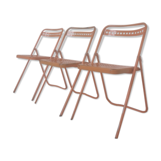 Trio of metal chairs " Plichaise " Souvignet orange
