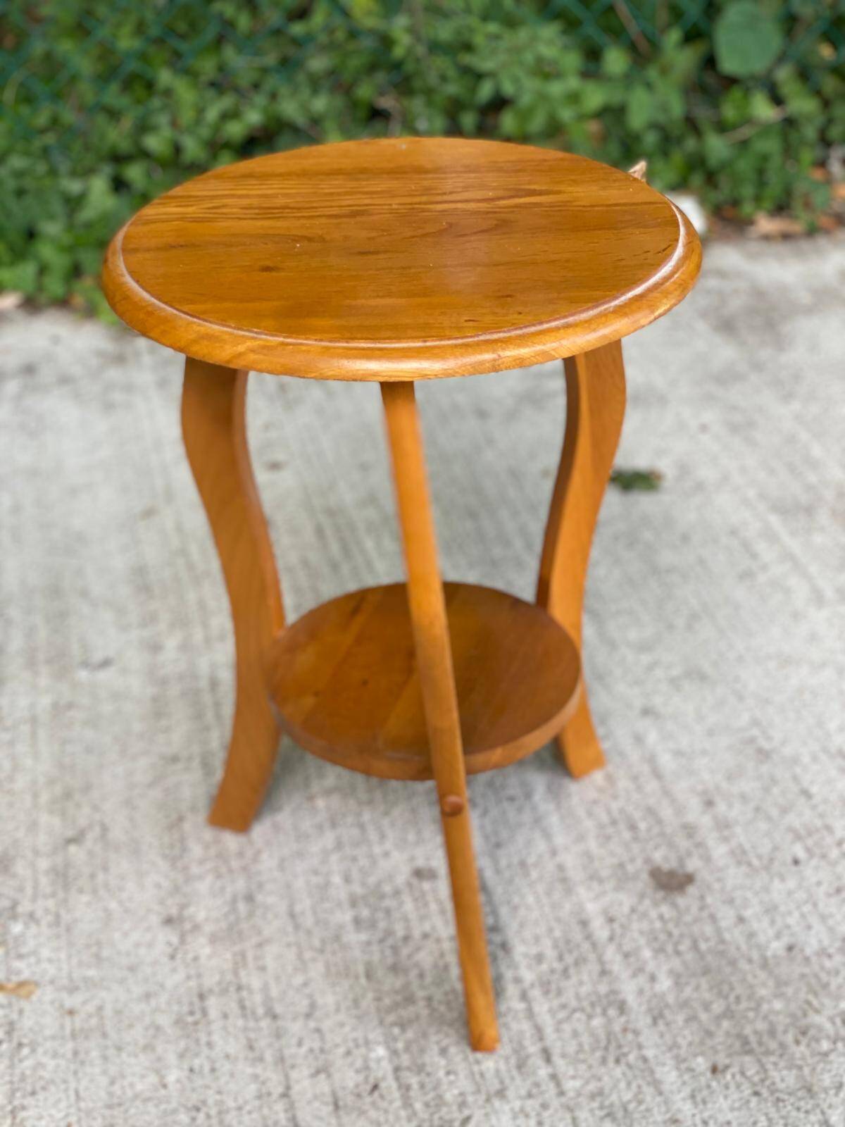 Round art deco side table in solid wood 1950