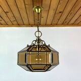 Vintage hexagonal diamond-cut crystal chandelier in gilded brass, Italy, 1960s.