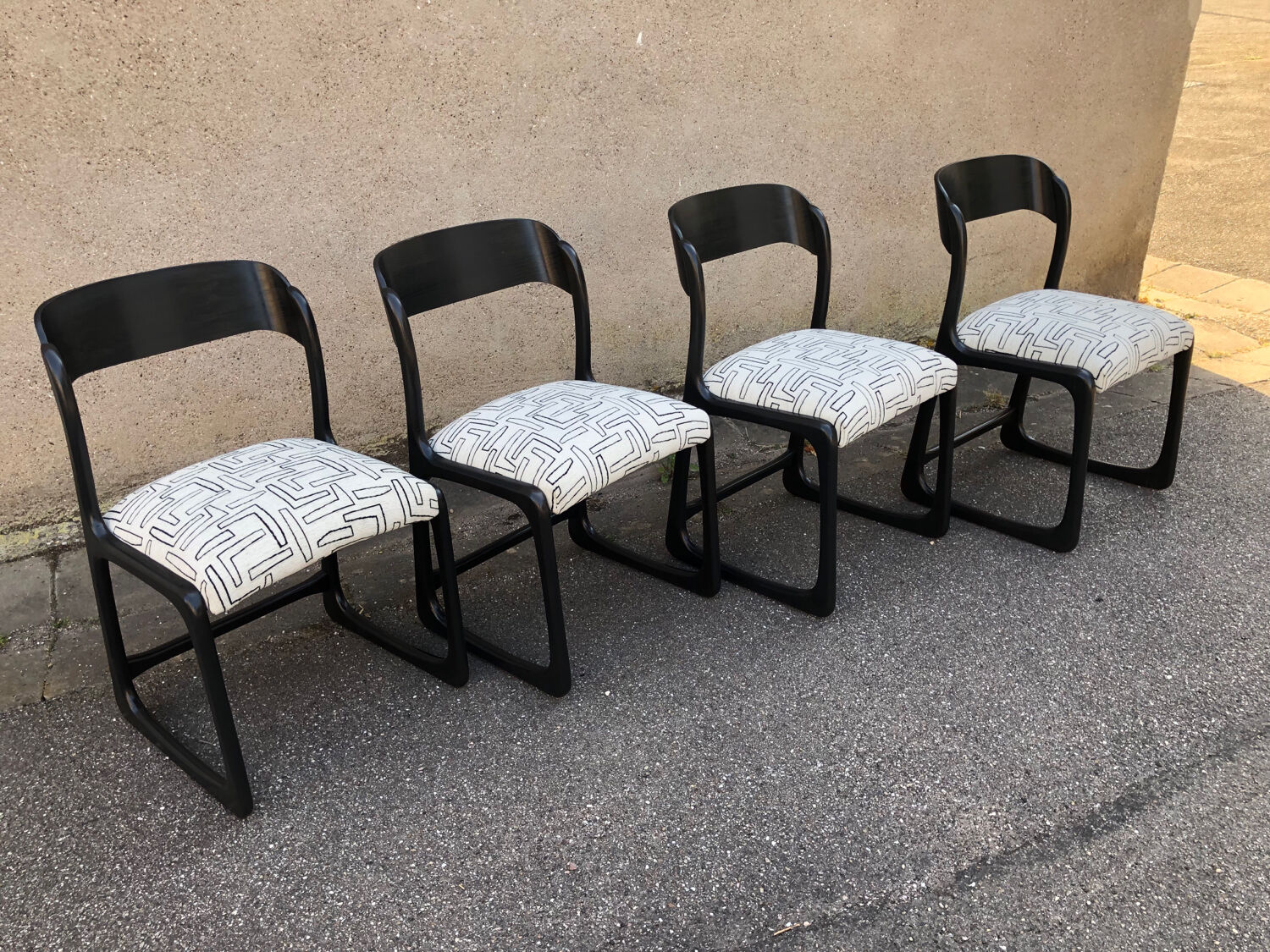 Suite 4 Baumann Chairs Sleigh
