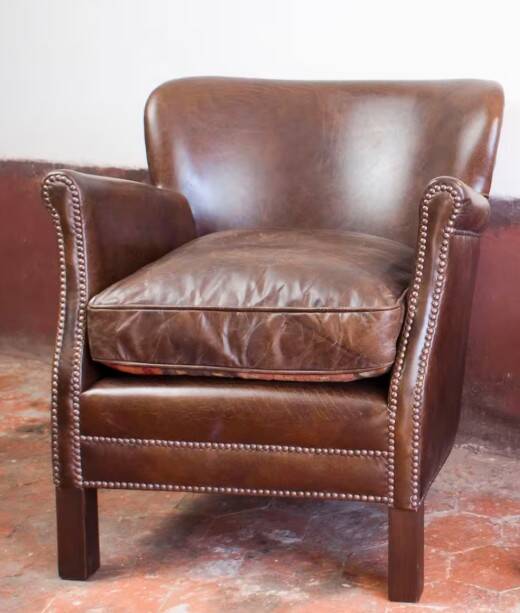 Fauteuil club en cuir
